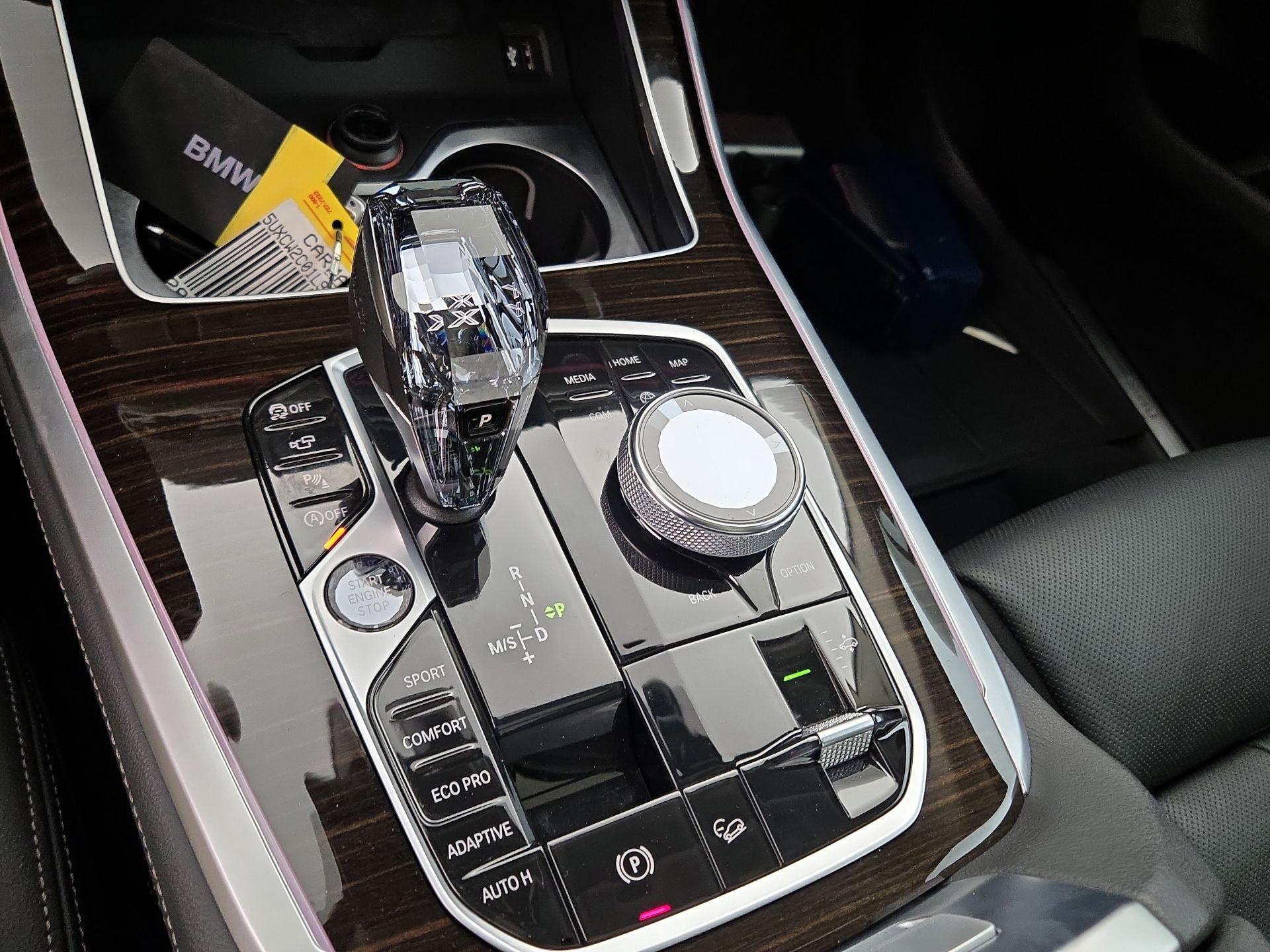 Thumbnail: 2020 BMW X7 - 18