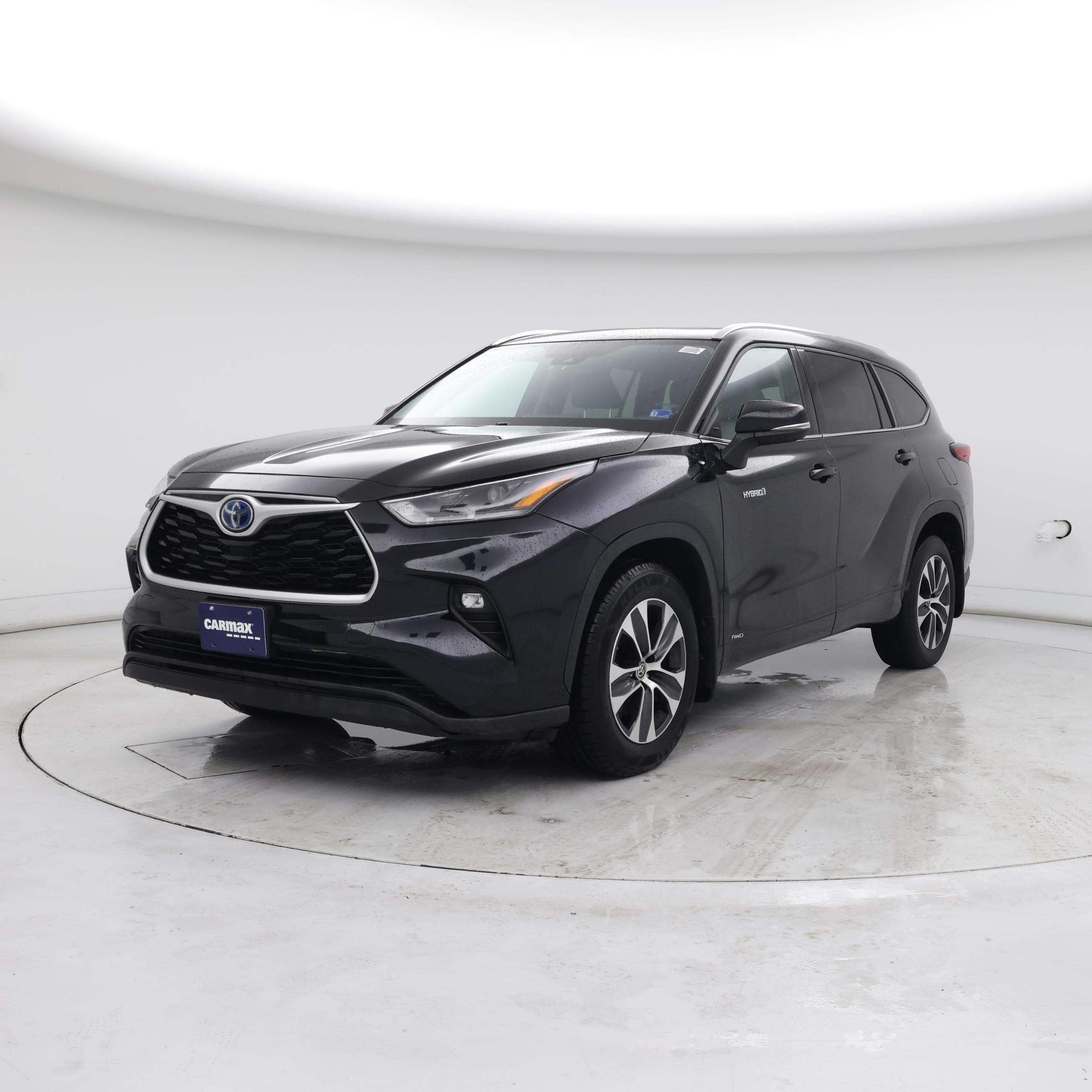 Thumbnail: 2021 Toyota Highlander - 4