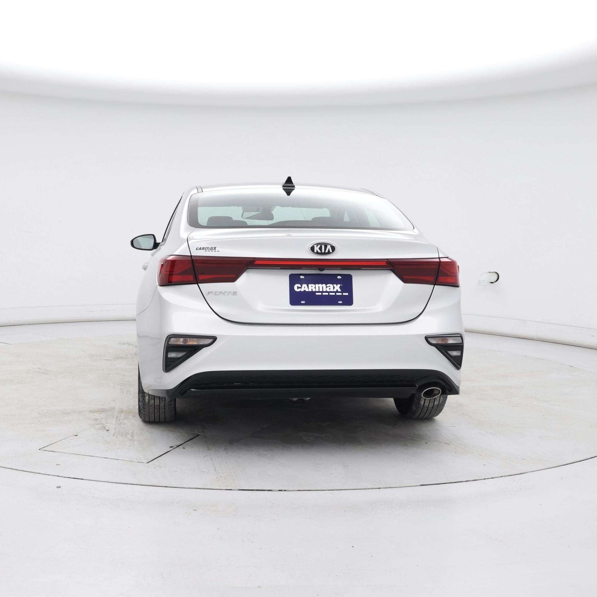 Thumbnail: 2020 Kia Forte - 6