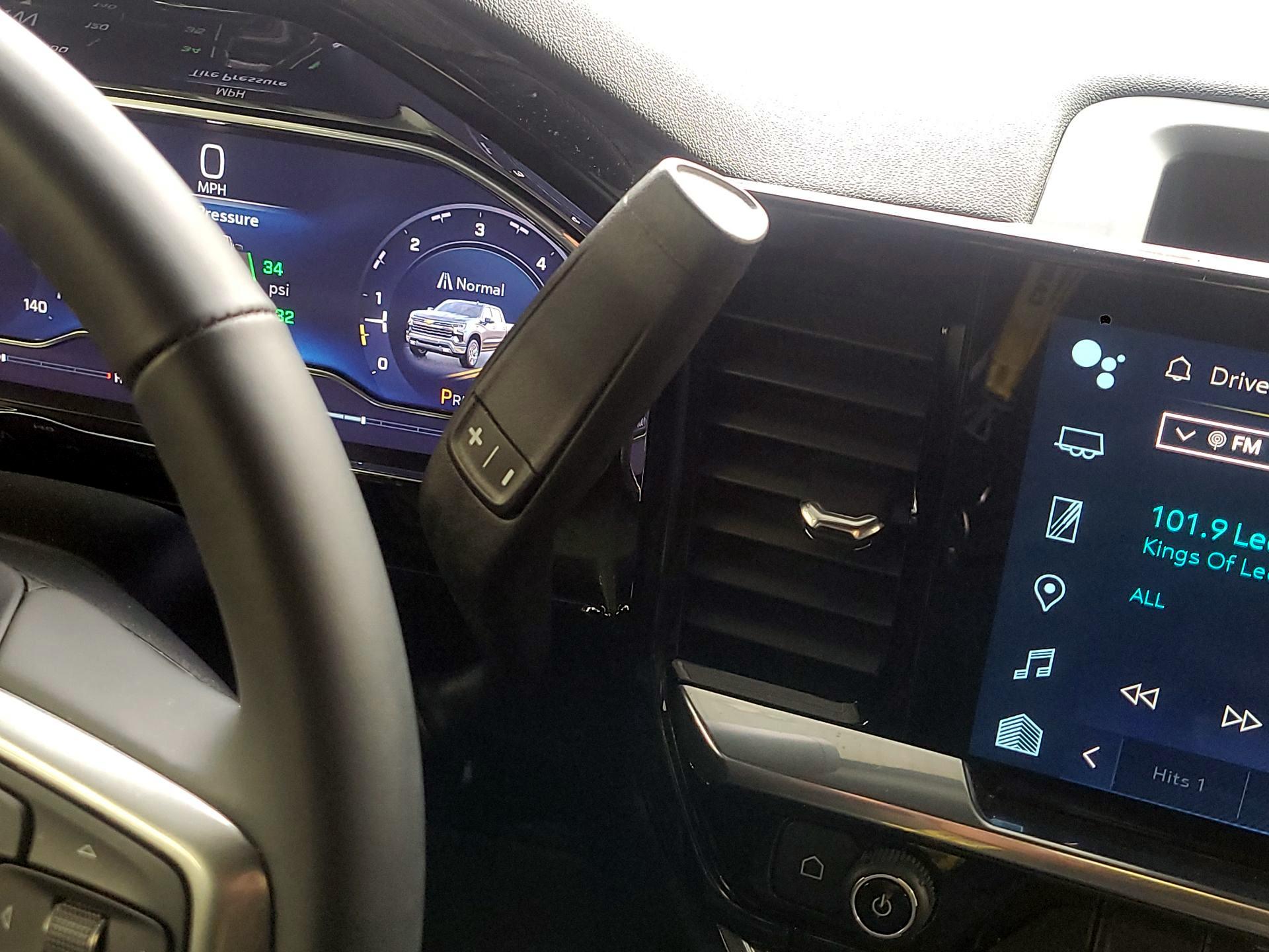 Thumbnail: 2025 Chevrolet Silverado 1500 - 16