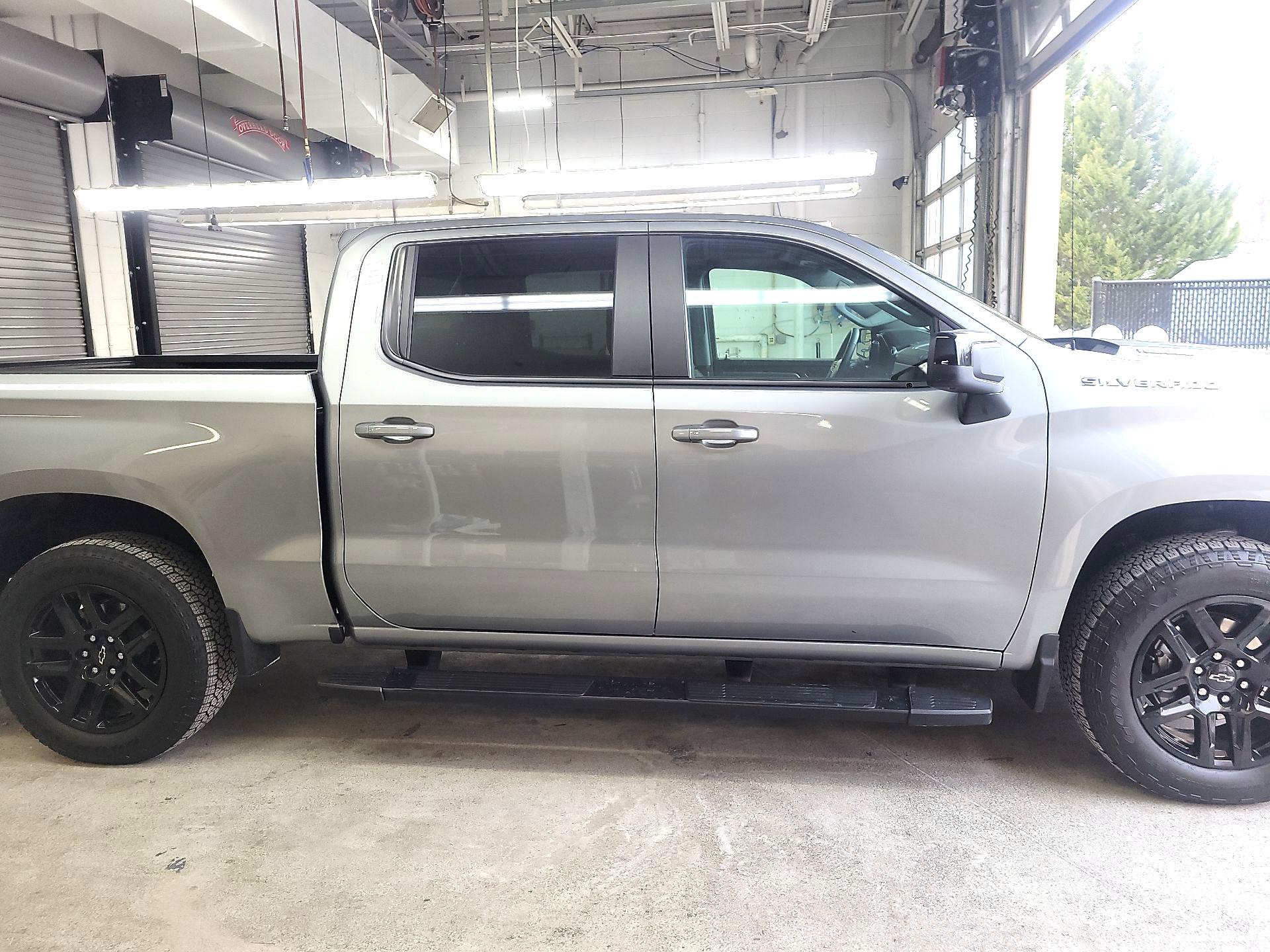 Thumbnail: 2025 Chevrolet Silverado 1500 - 4