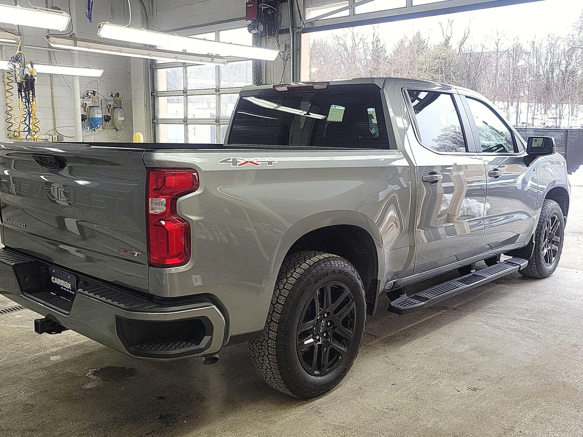 Thumbnail: 2025 Chevrolet Silverado 1500 - 5