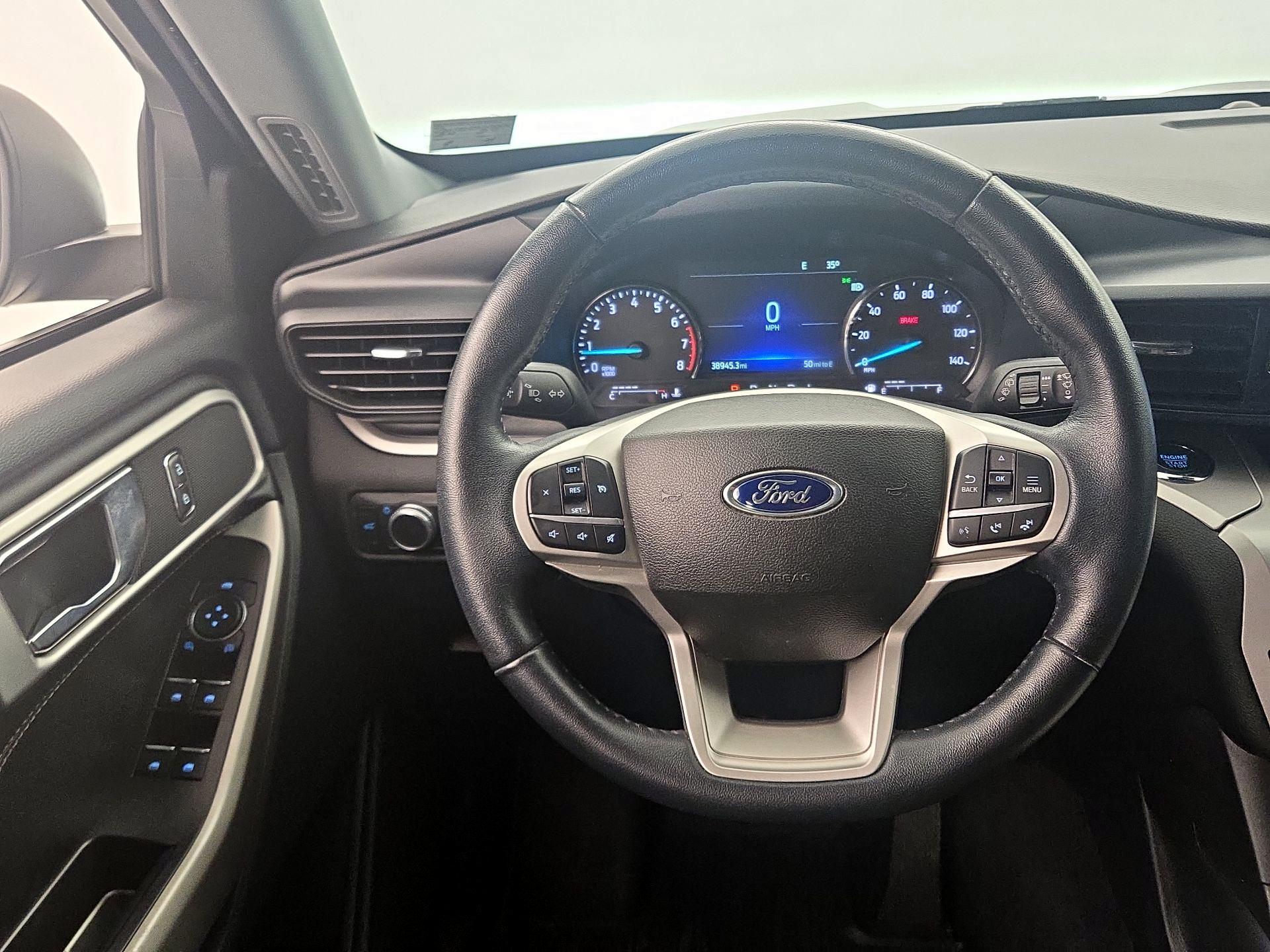 Thumbnail: 2022 Ford Explorer - 10