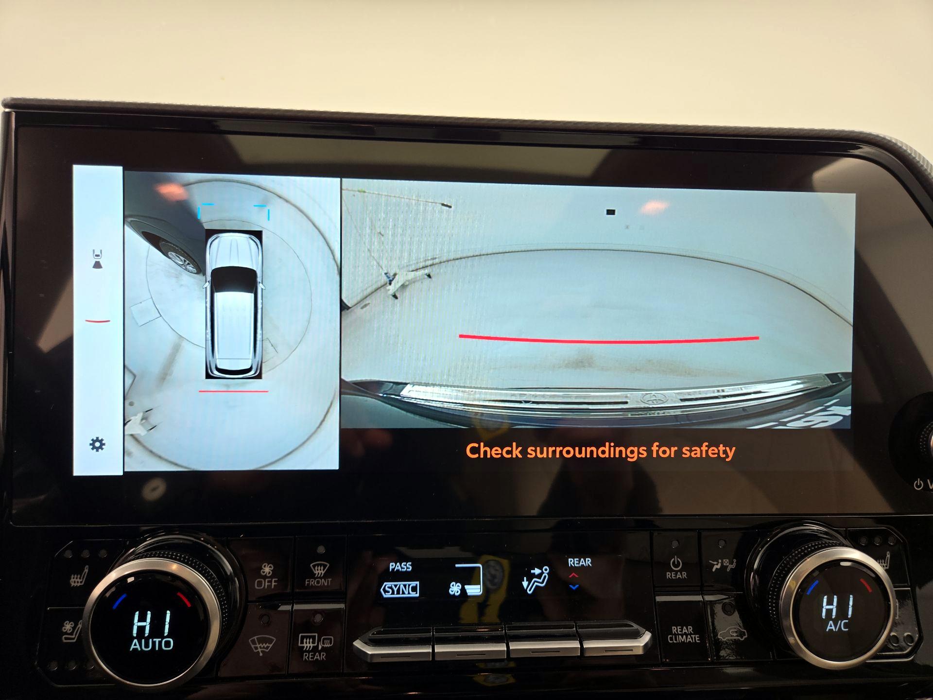 Thumbnail: 2024 Toyota Highlander - 14