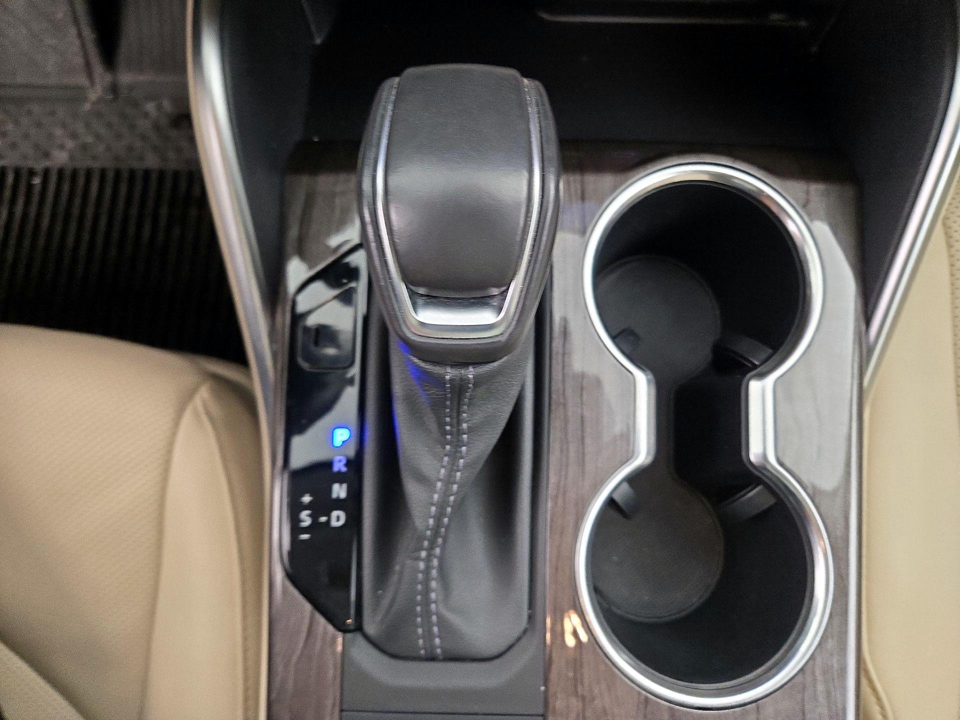 Thumbnail: 2024 Toyota Highlander - 17