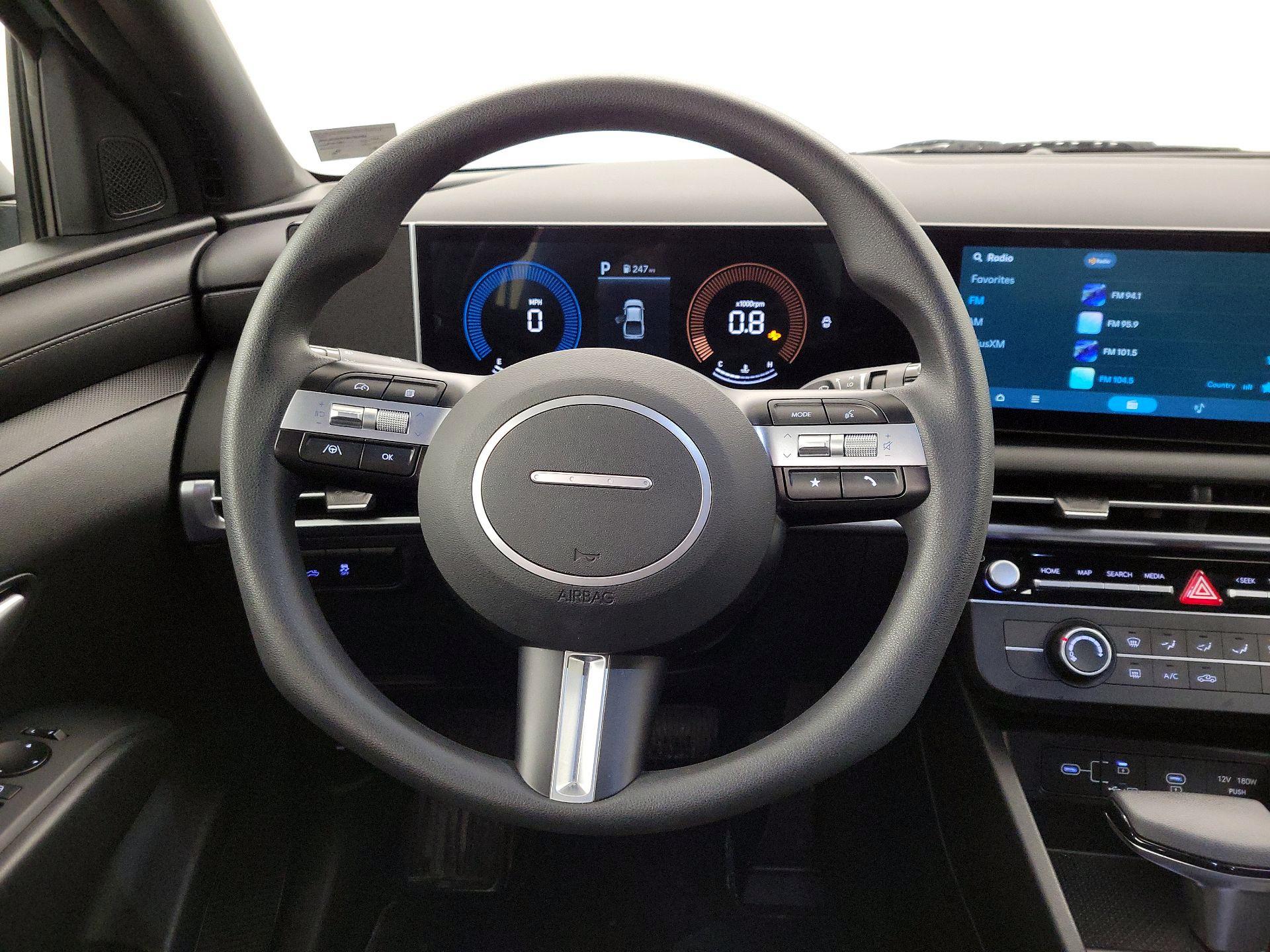 Thumbnail: 2025 Hyundai Santa Cruz - 10