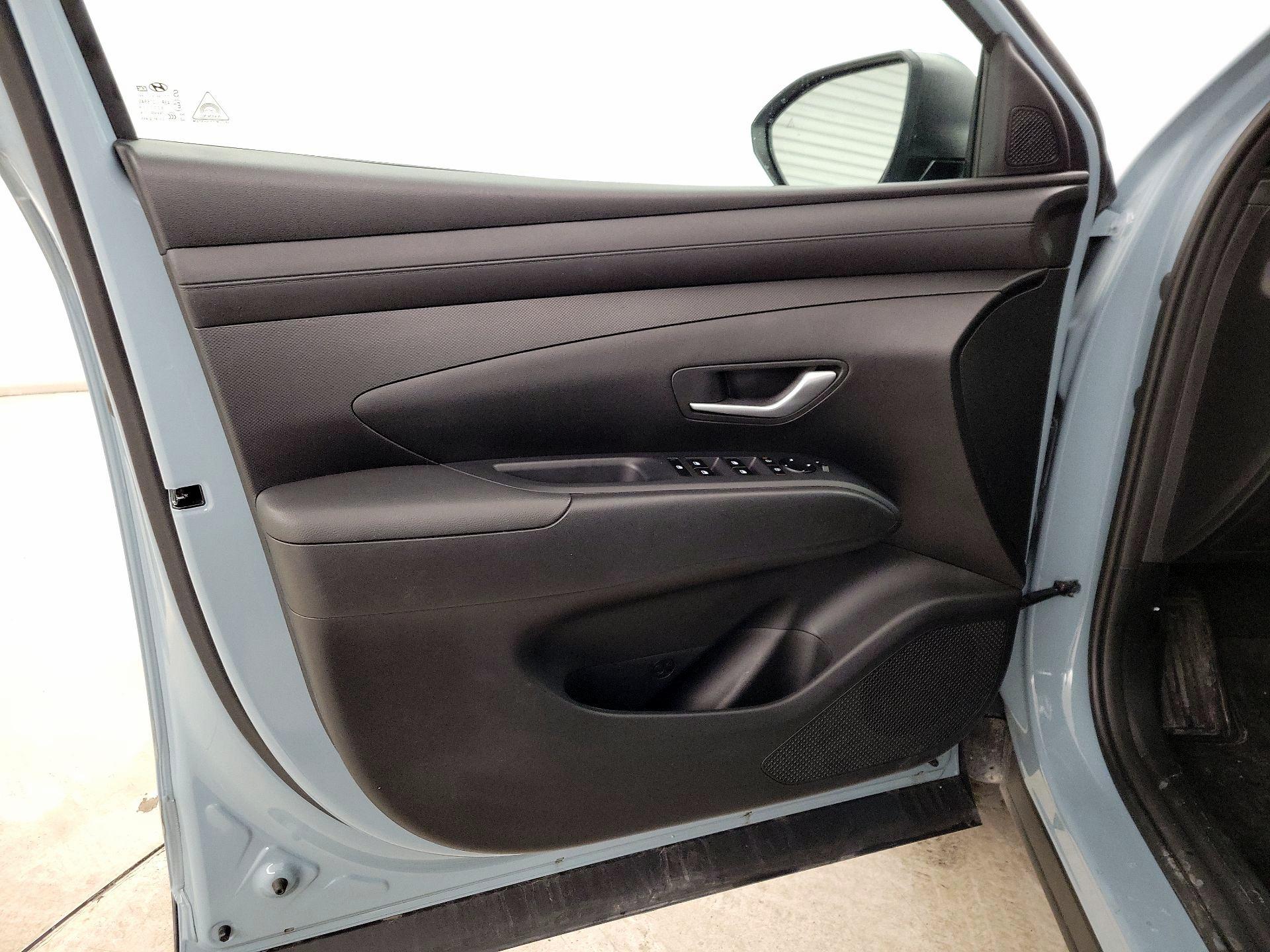 Thumbnail: 2025 Hyundai Santa Cruz - 12