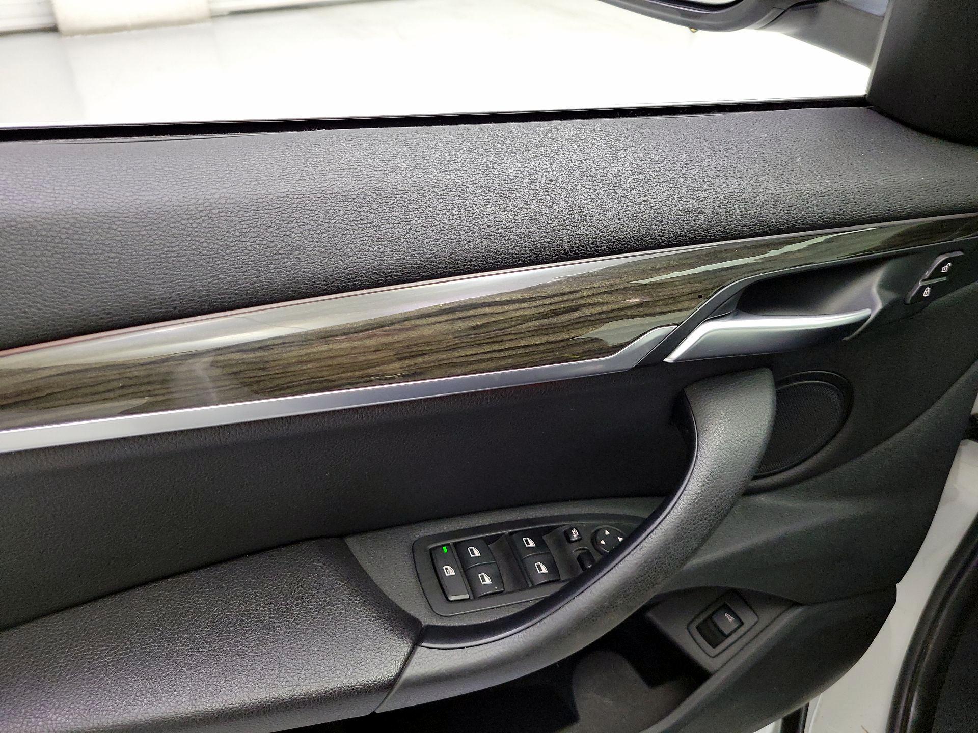 Thumbnail: 2018 BMW X1 - 12