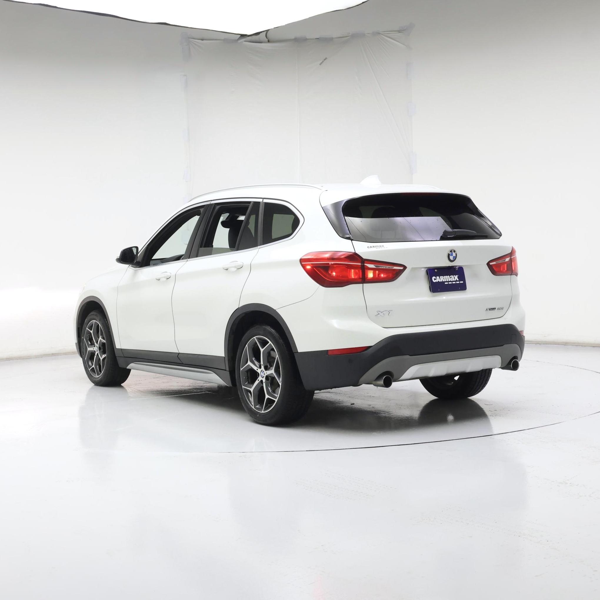 Thumbnail: 2018 BMW X1 - 2