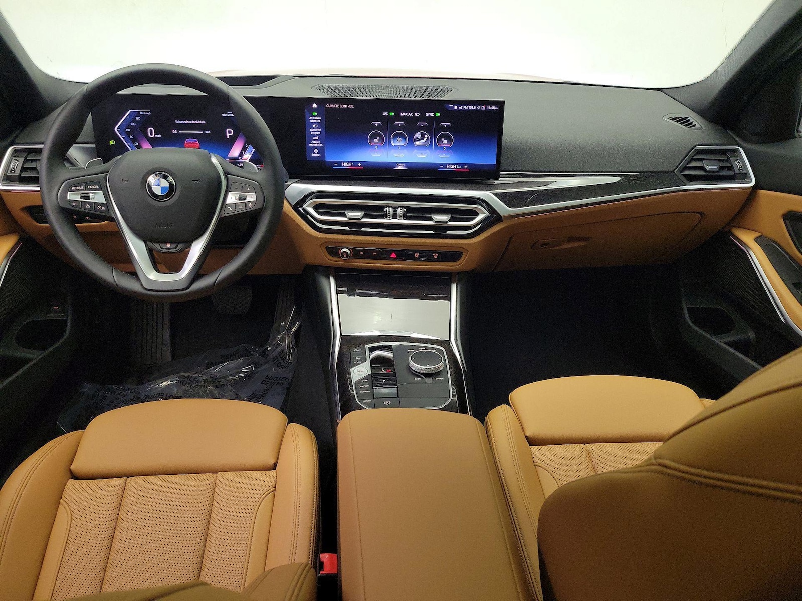2024 BMW 3 Series 330i - Photo 10