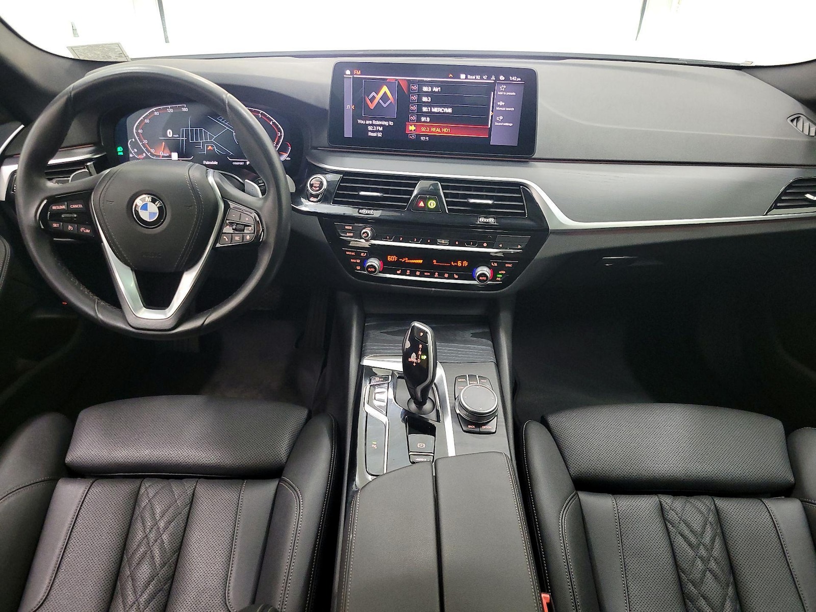 2022 BMW 5 Series 530i - Photo 10