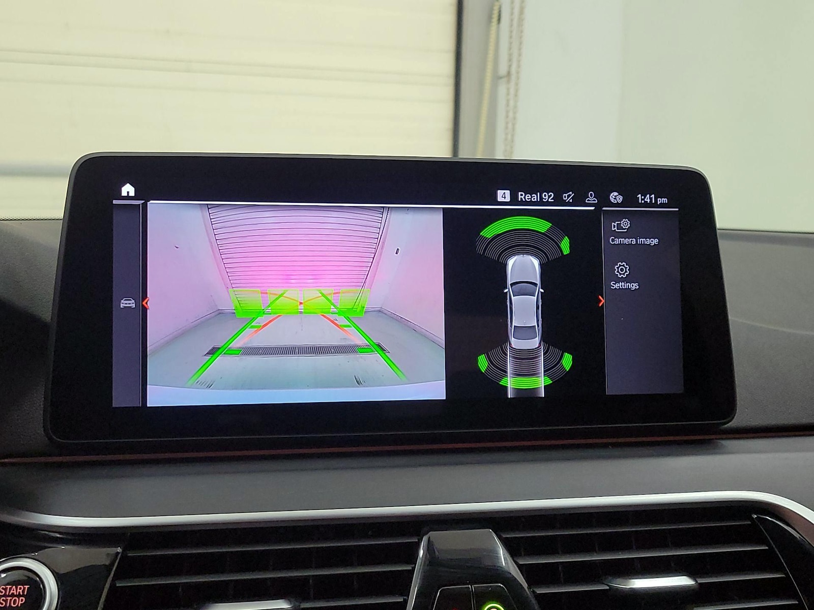 2022 BMW 5 Series 530i - Photo 16
