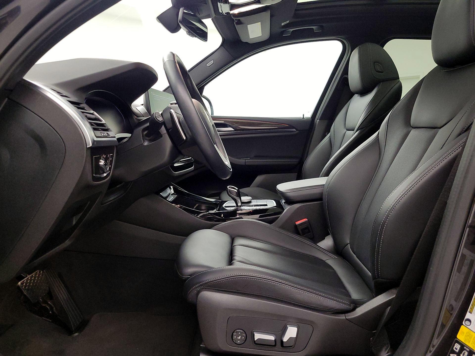 Thumbnail: 2023 BMW X3 - 11