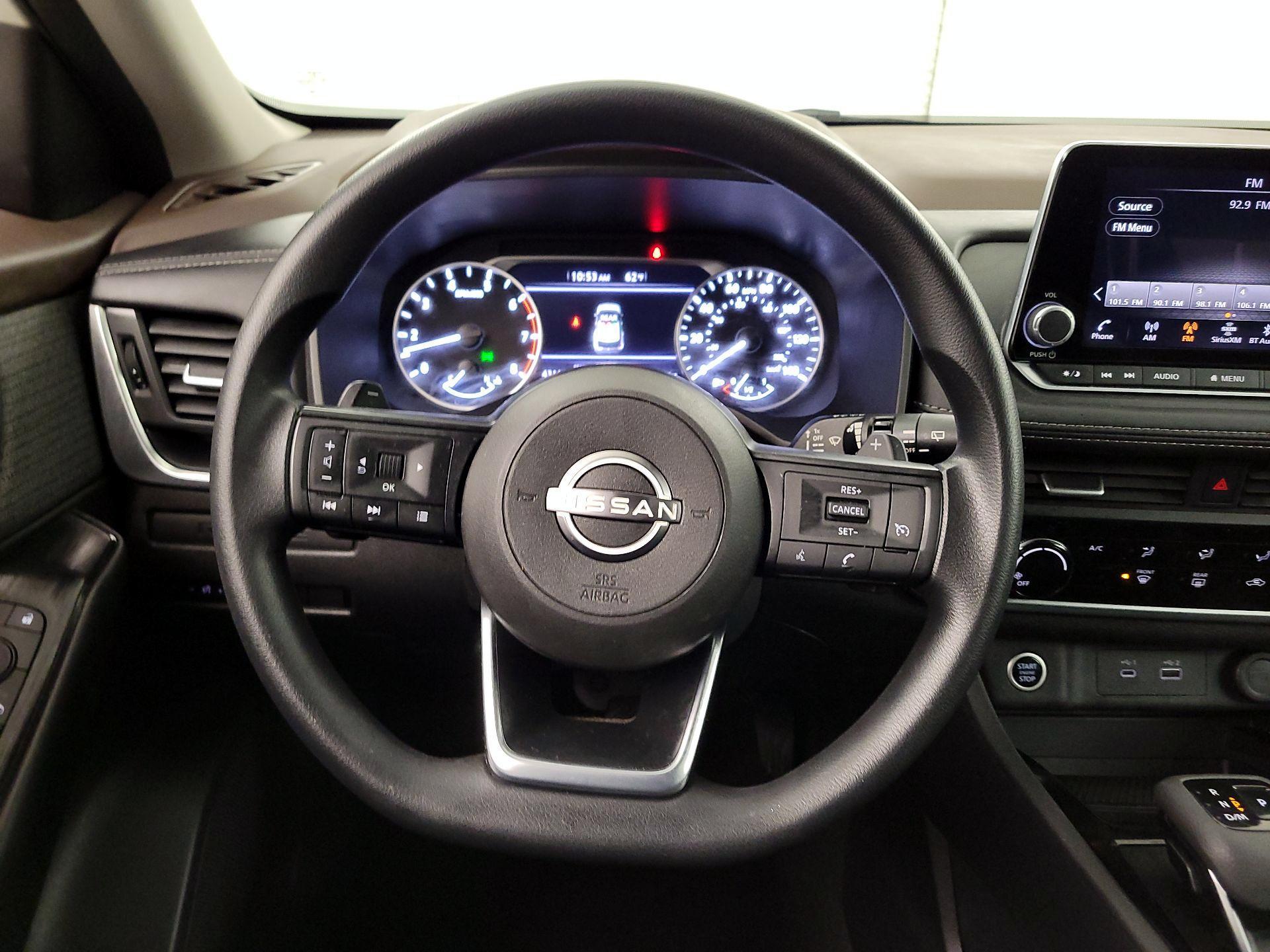 Thumbnail: 2023 Nissan Rogue - 10