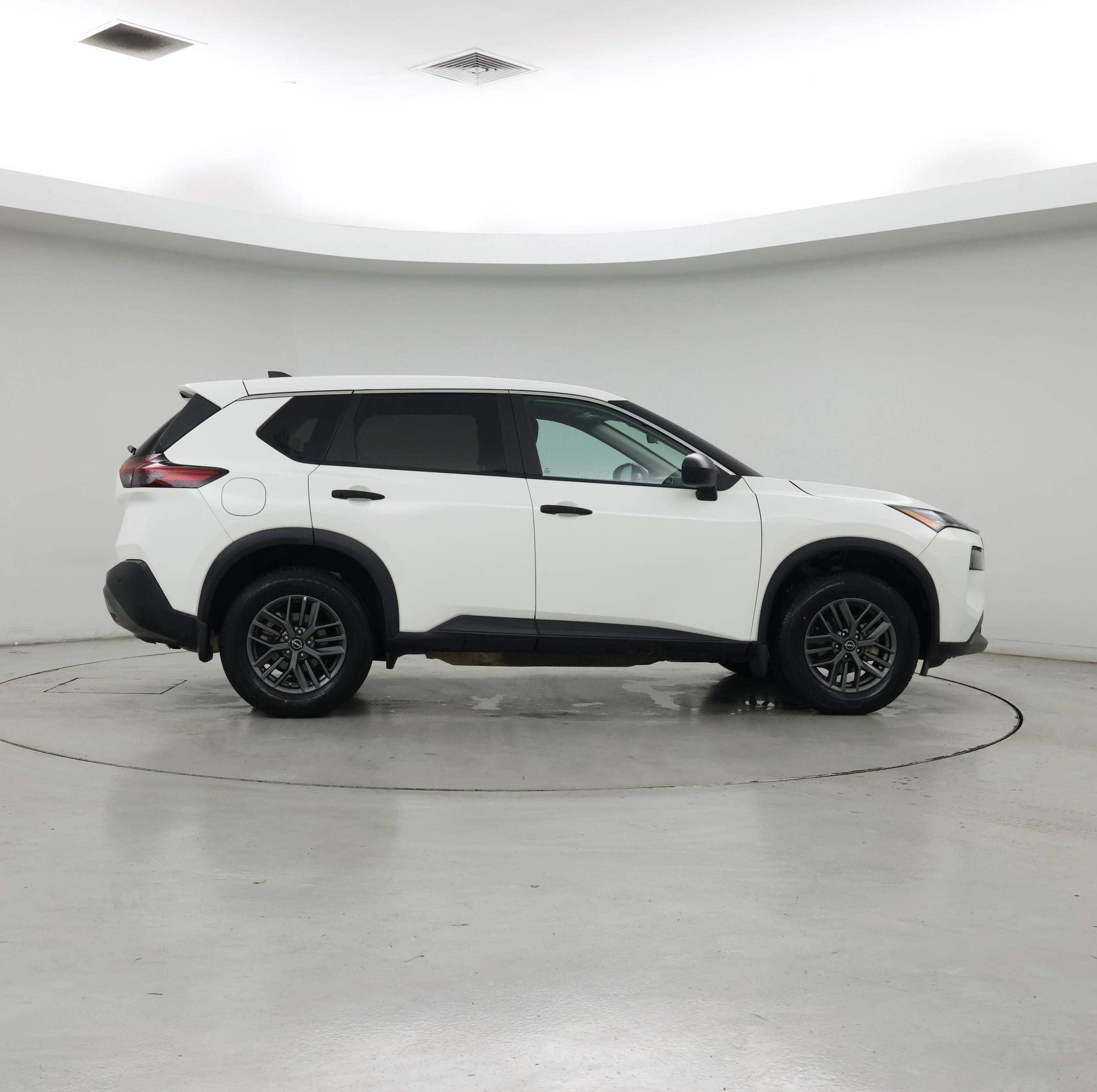 Thumbnail: 2023 Nissan Rogue - 7