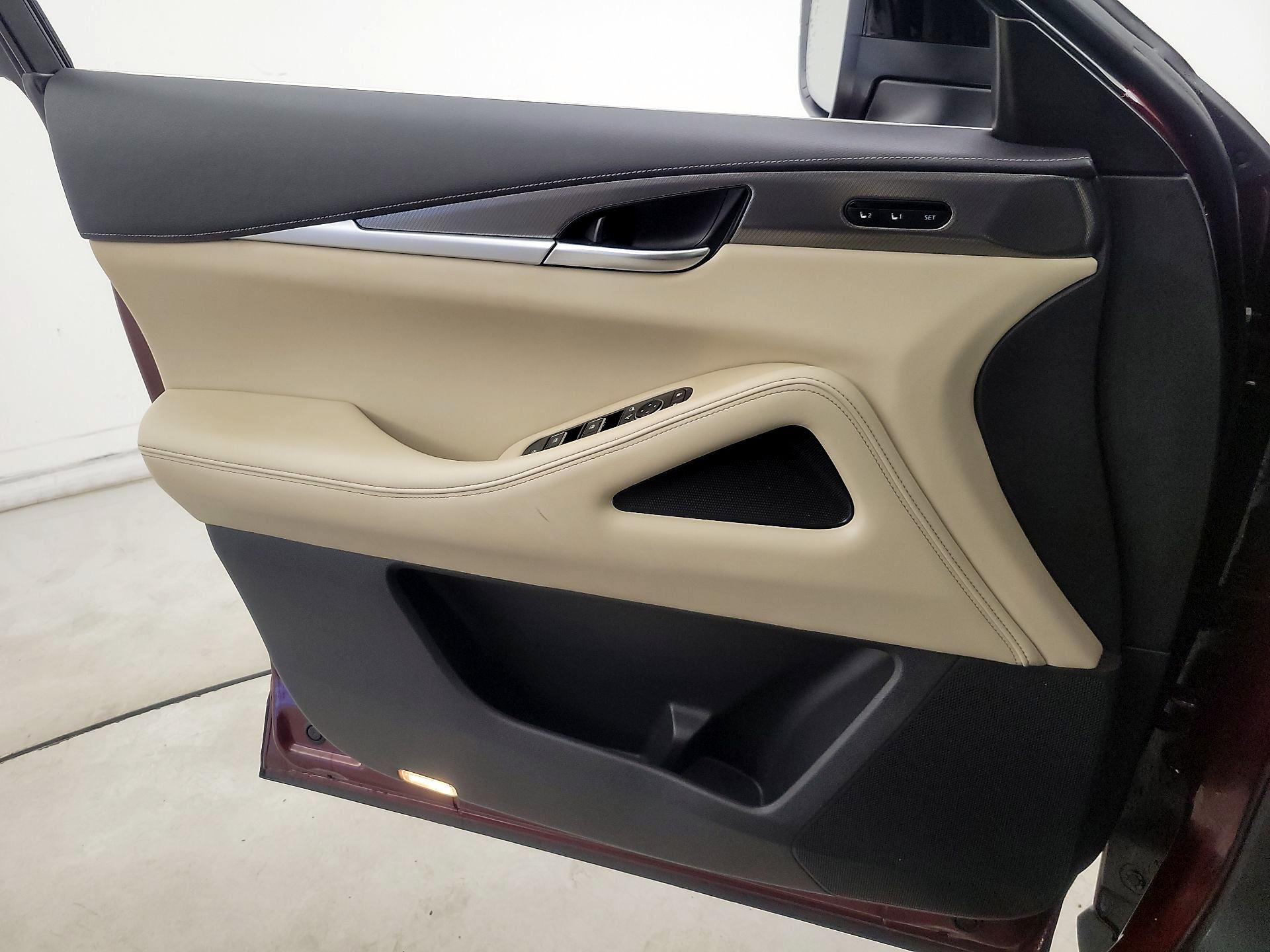 Thumbnail: 2023 INFINITI QX60 - 12