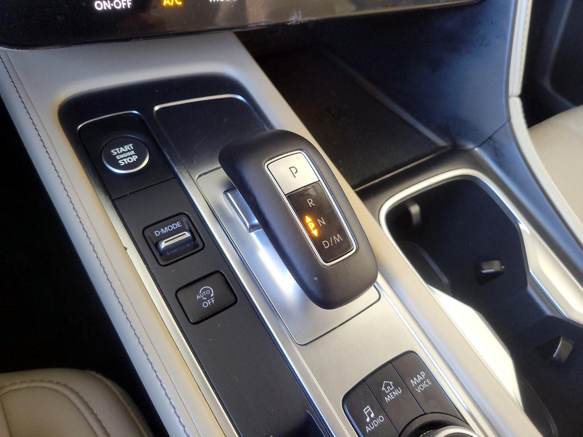 Thumbnail: 2023 INFINITI QX60 - 17