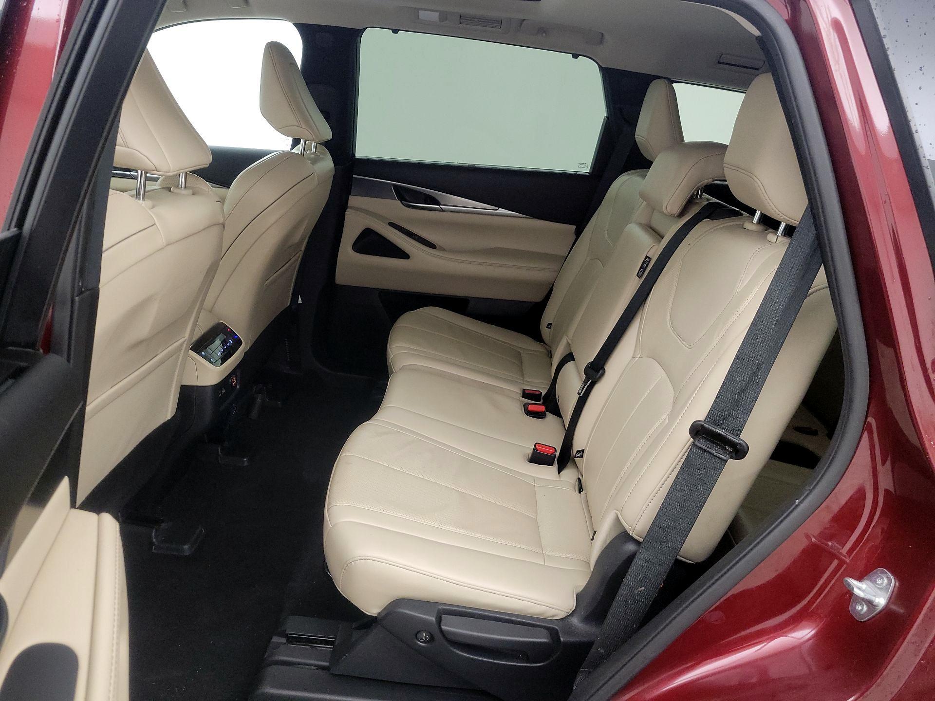 Thumbnail: 2023 INFINITI QX60 - 20