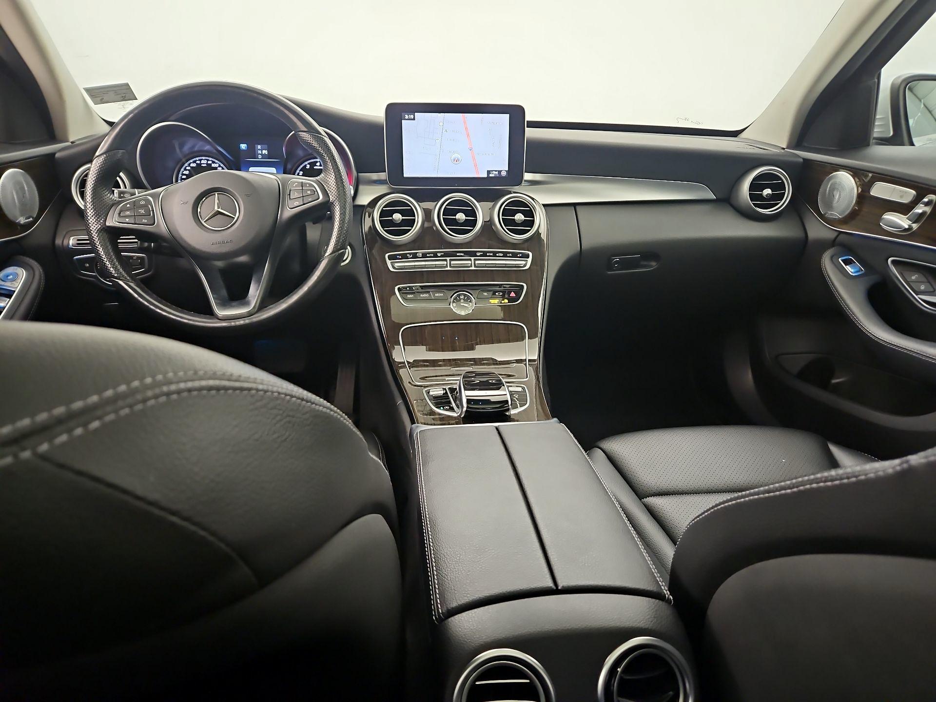 Thumbnail: 2017 Mercedes-Benz C-Class - 9