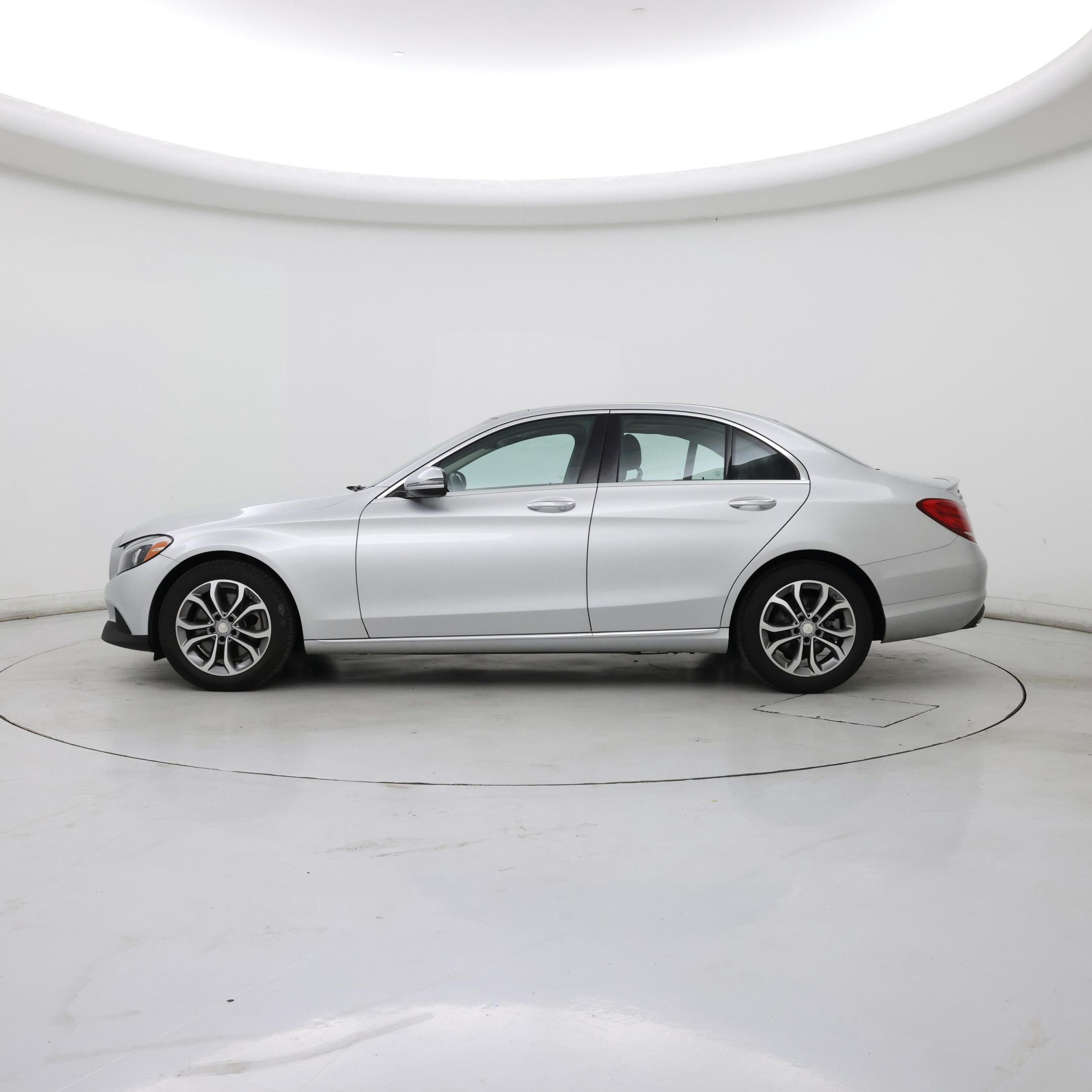 Thumbnail: 2017 Mercedes-Benz C-Class - 3