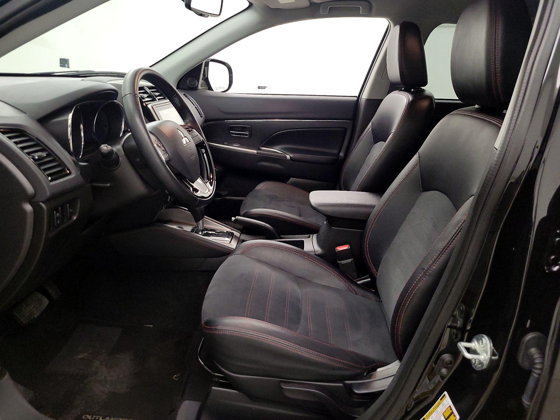 Thumbnail: 2024 Mitsubishi Outlander Sport - 11
