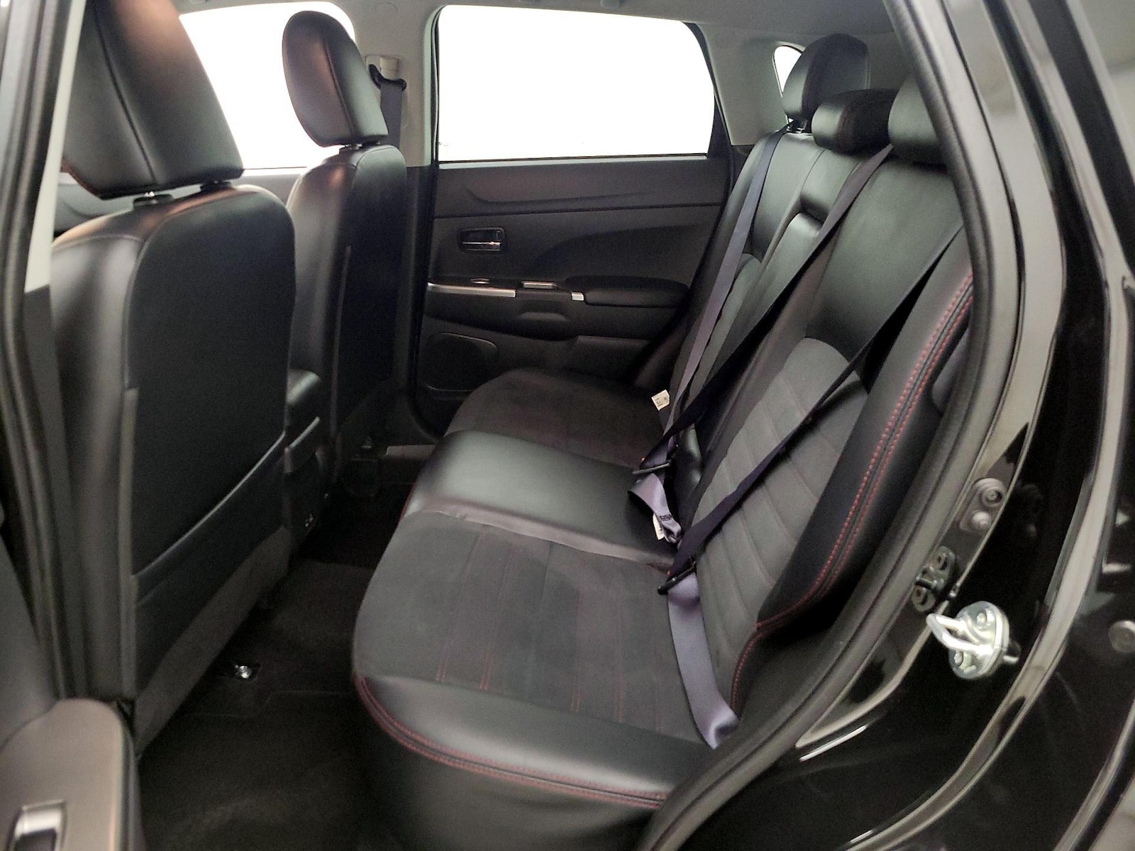 2024 Mitsubishi Outlander Sport SE - Photo 20