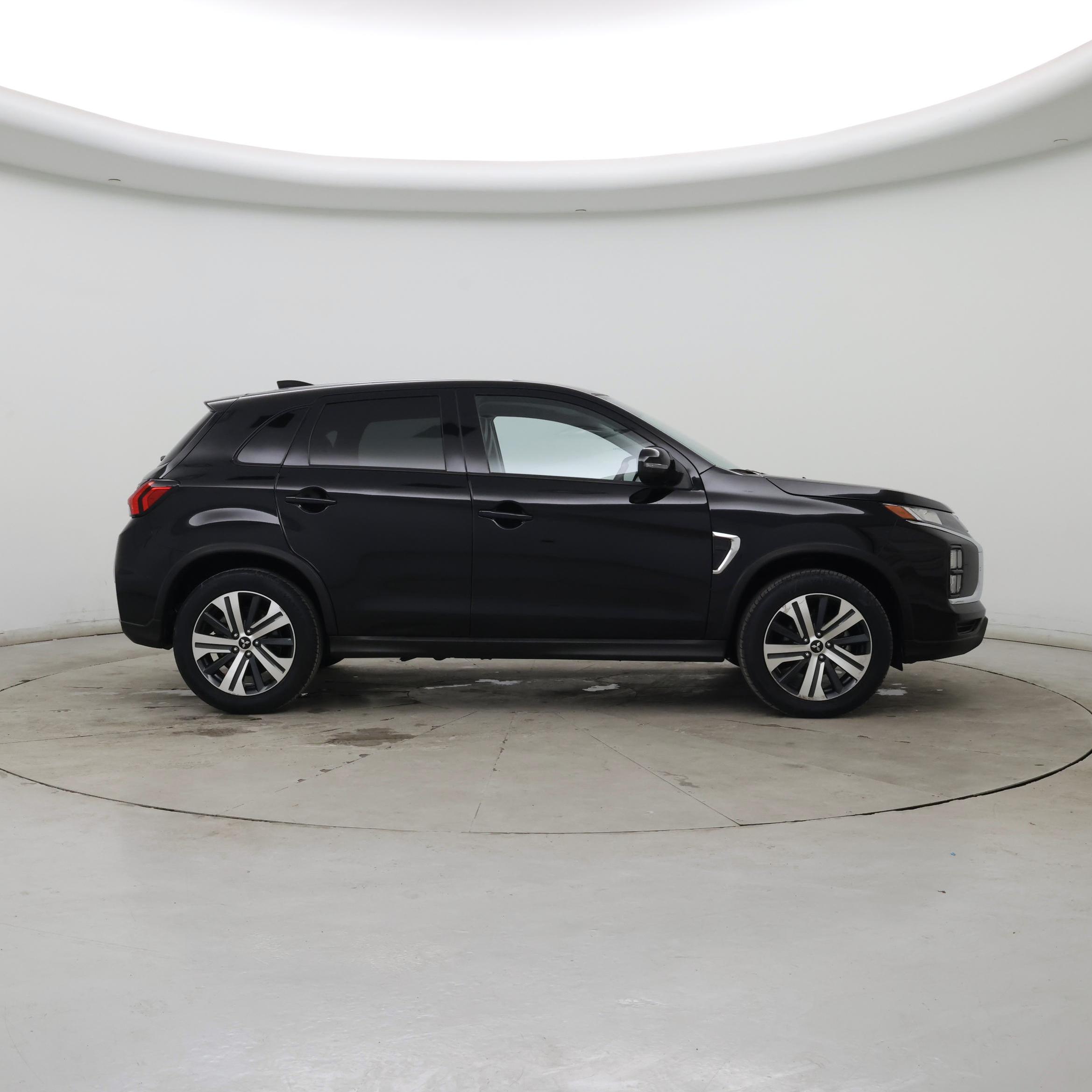 Thumbnail: 2024 Mitsubishi Outlander Sport - 7