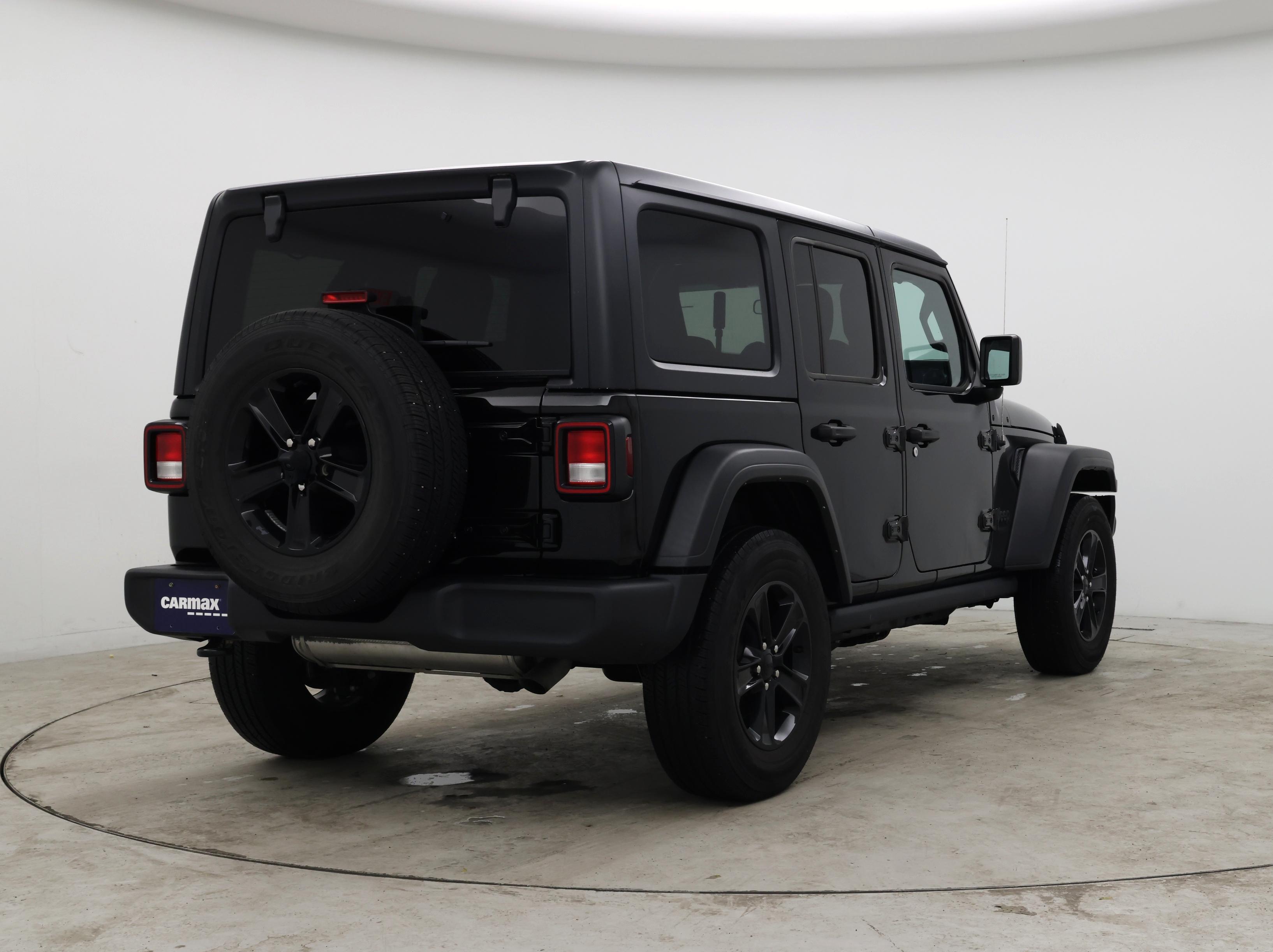 Thumbnail: 2022 Jeep Wrangler - 8