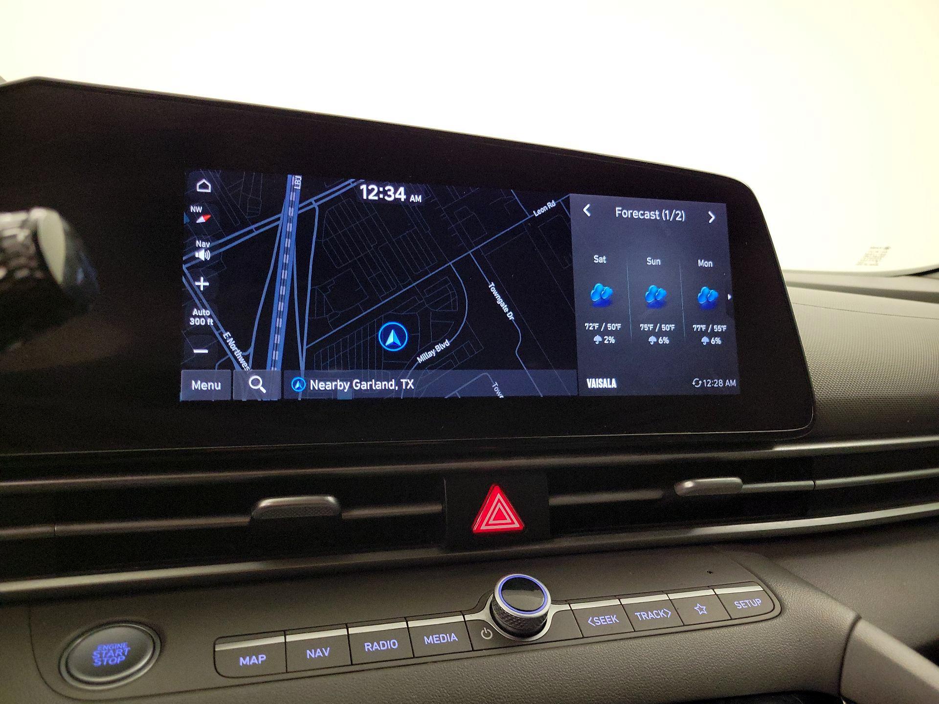 Thumbnail: 2023 Hyundai Elantra - 14