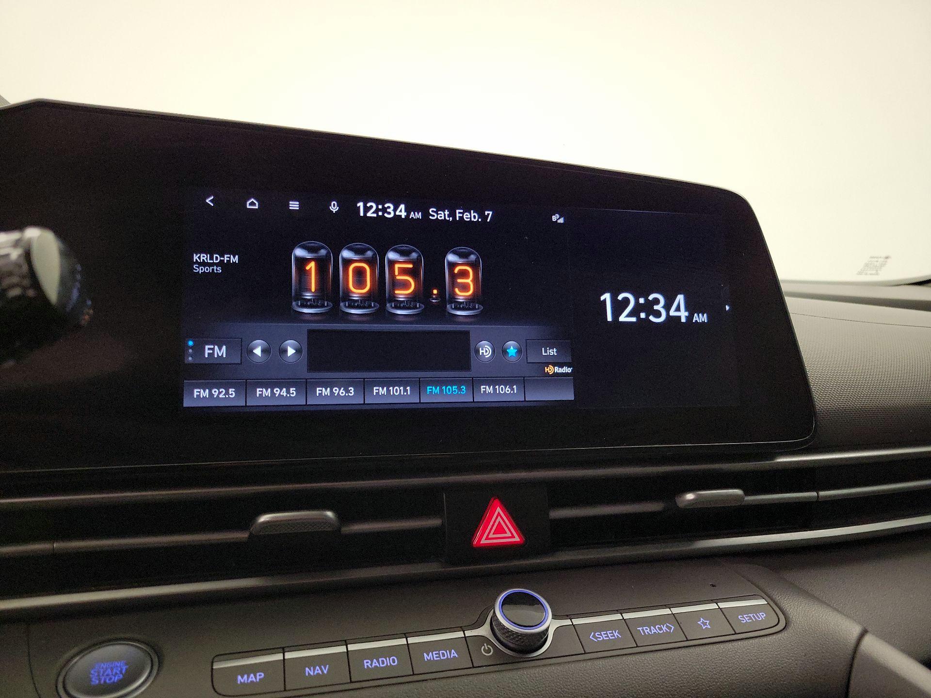 Thumbnail: 2023 Hyundai Elantra - 16