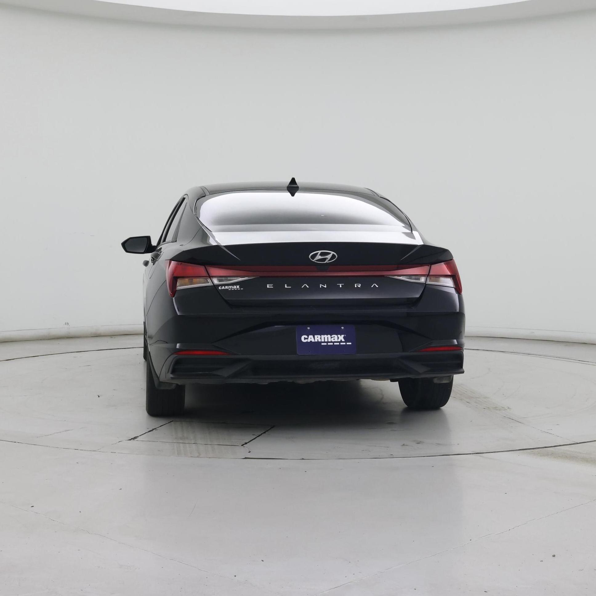 Thumbnail: 2023 Hyundai Elantra - 6