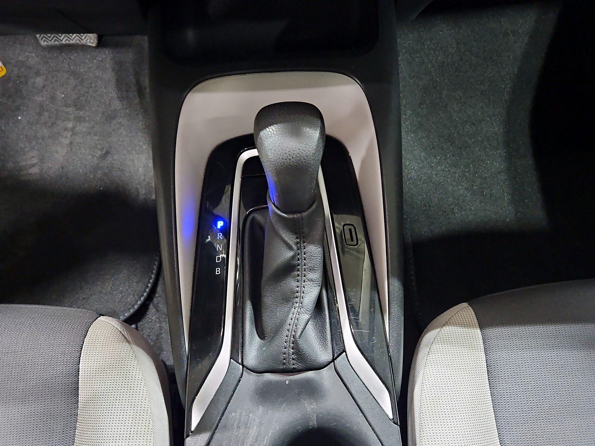 Thumbnail: 2023 Toyota Corolla - 17