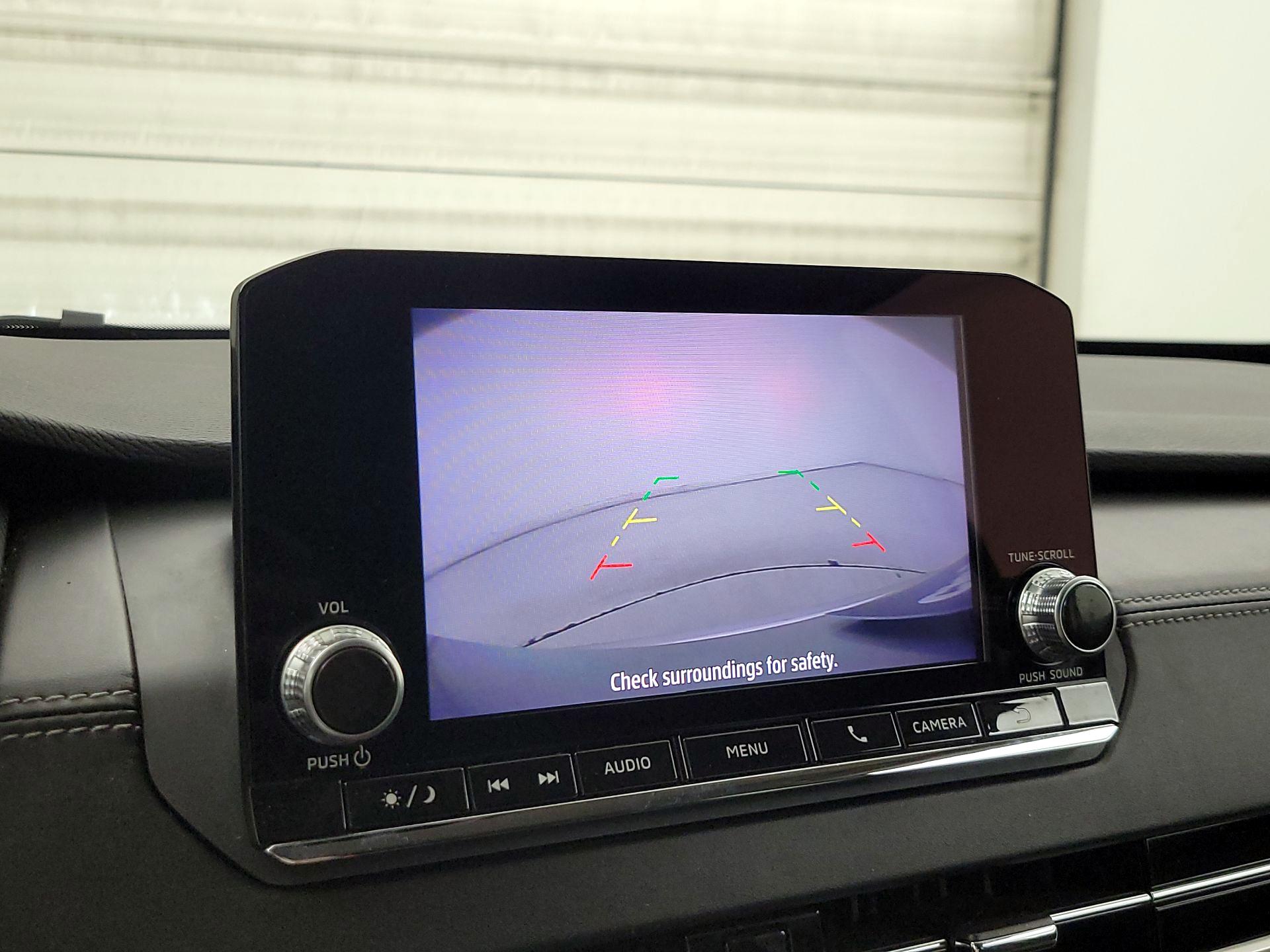 Thumbnail: 2022 Mitsubishi Outlander - 14