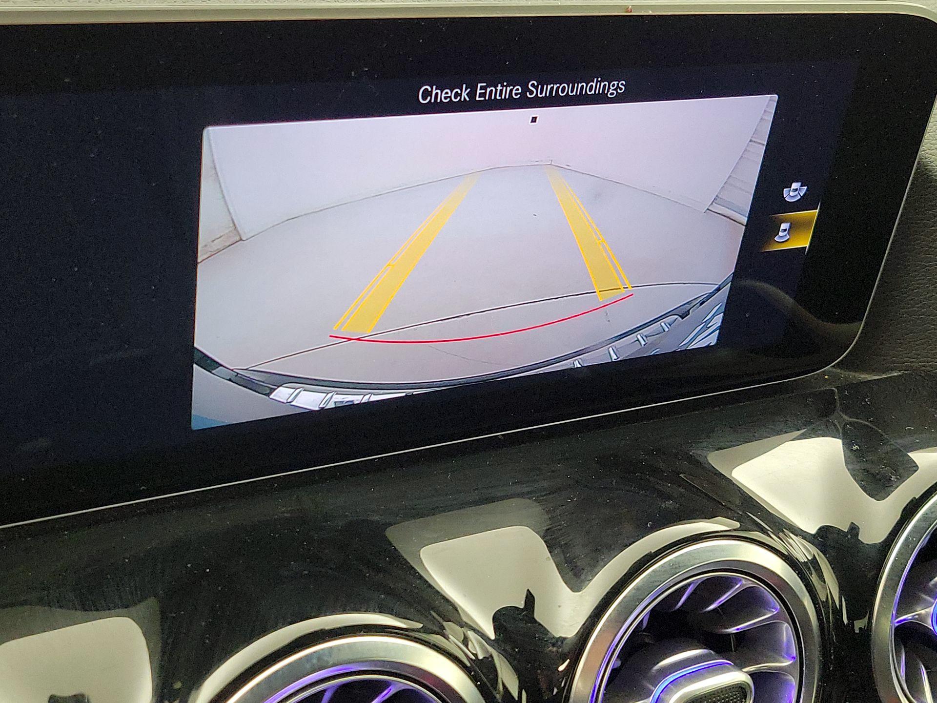 Thumbnail: 2021 Mercedes-Benz GLA - 14