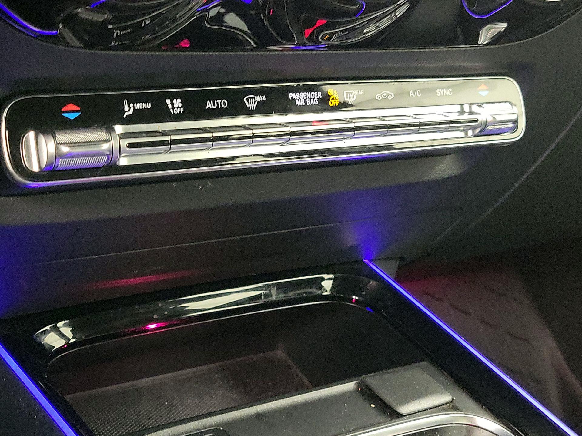 Thumbnail: 2021 Mercedes-Benz GLA - 16