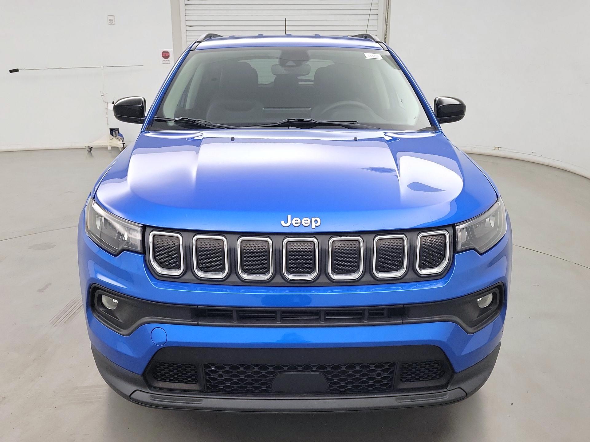 Thumbnail: 2022 Jeep Compass - 2
