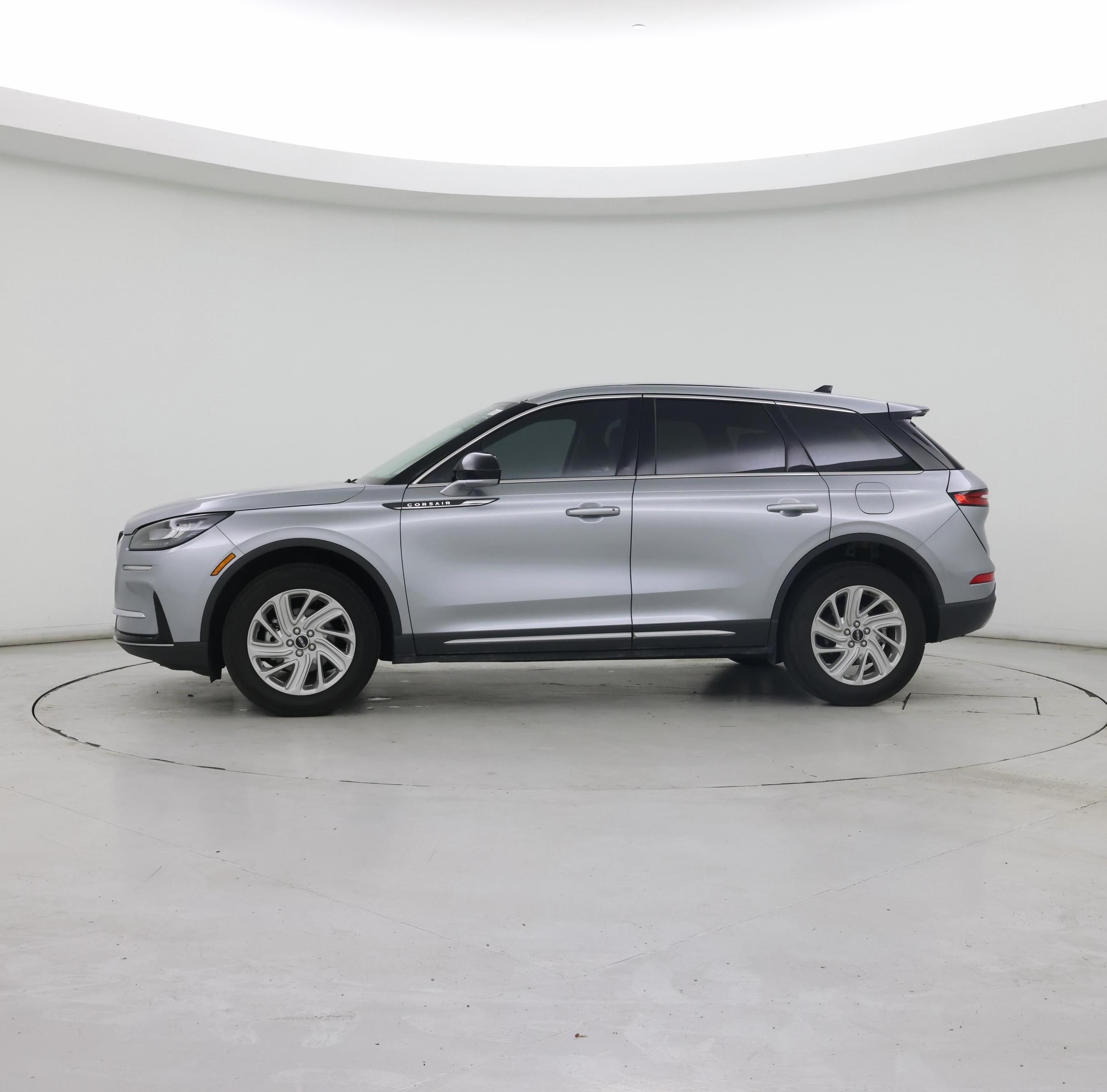 Thumbnail: 2024 Lincoln Corsair - 3