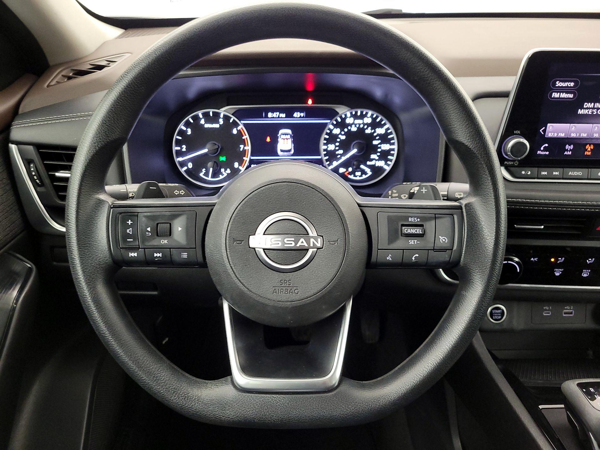 Thumbnail: 2023 Nissan Rogue - 10