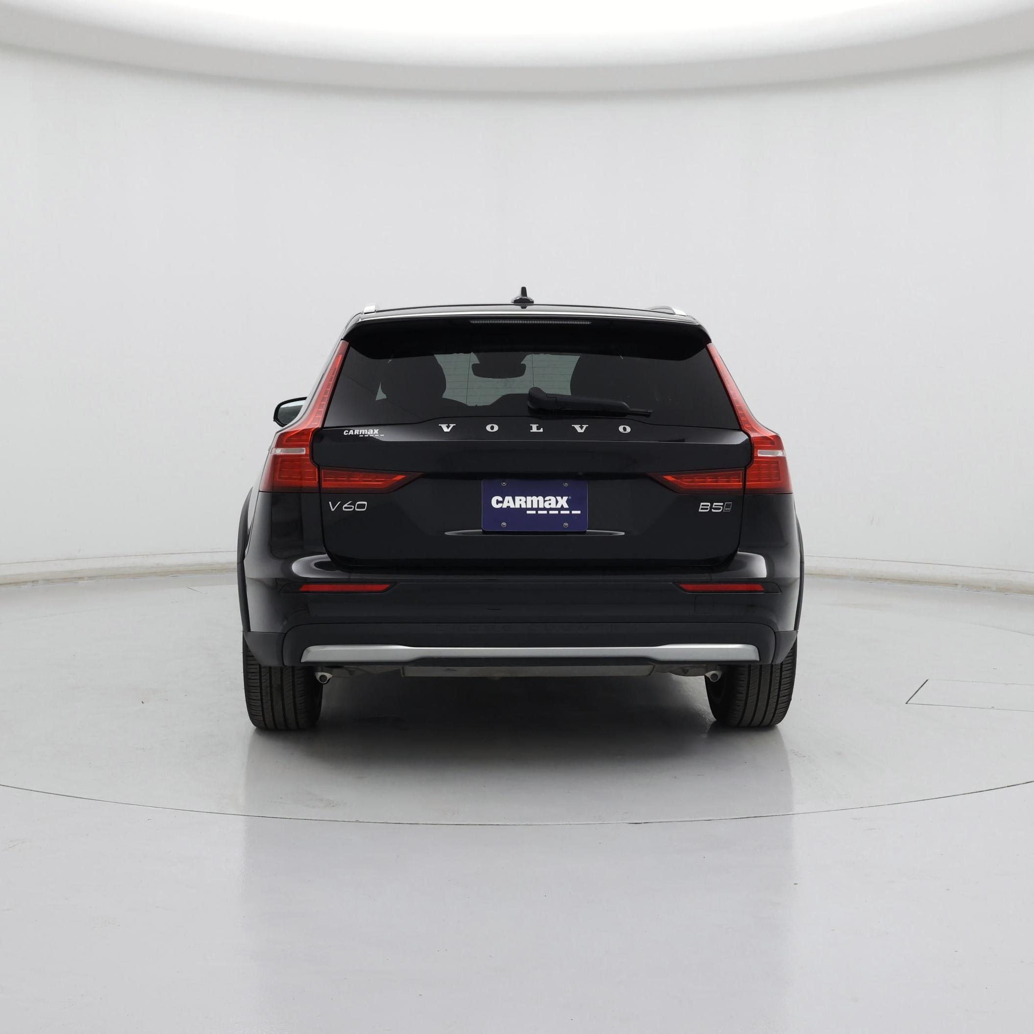 Thumbnail: 2025 Volvo S60 - 6