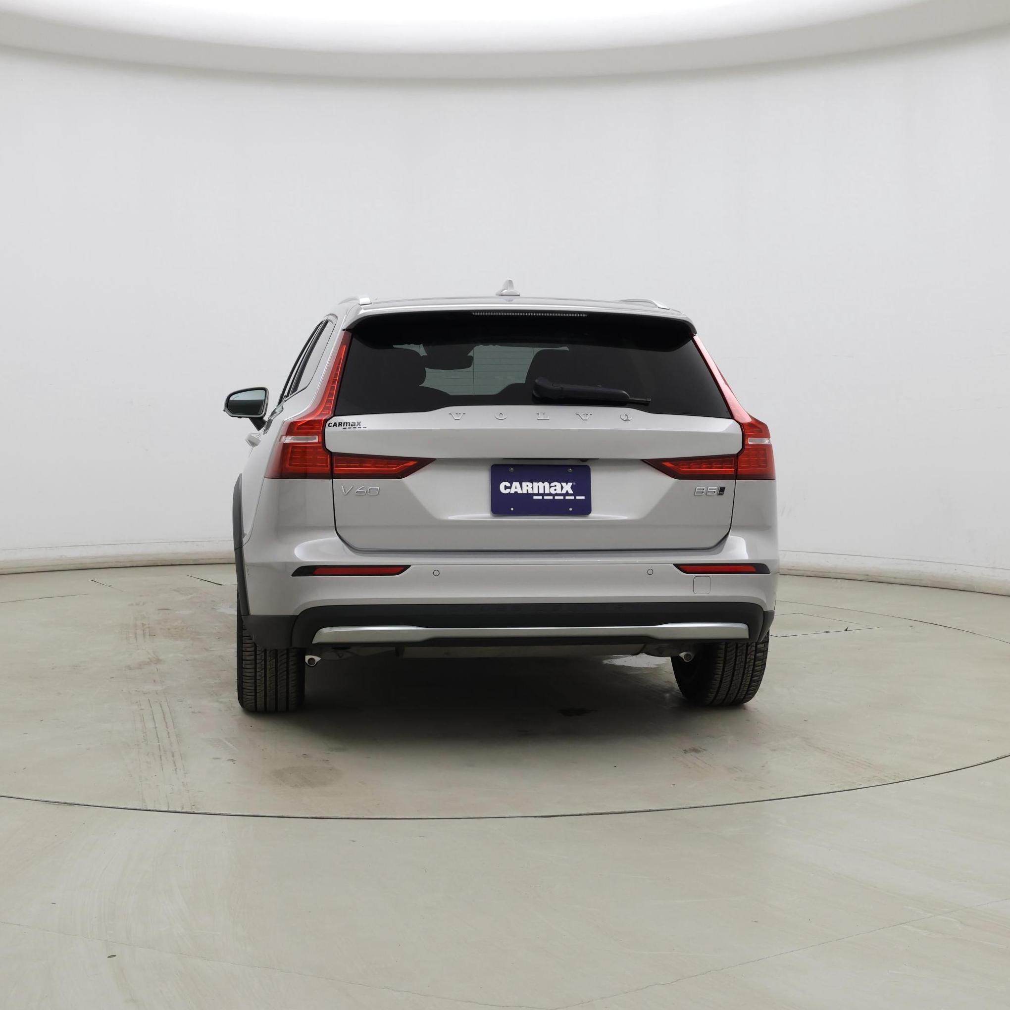 Thumbnail: 2025 Volvo S60 - 6