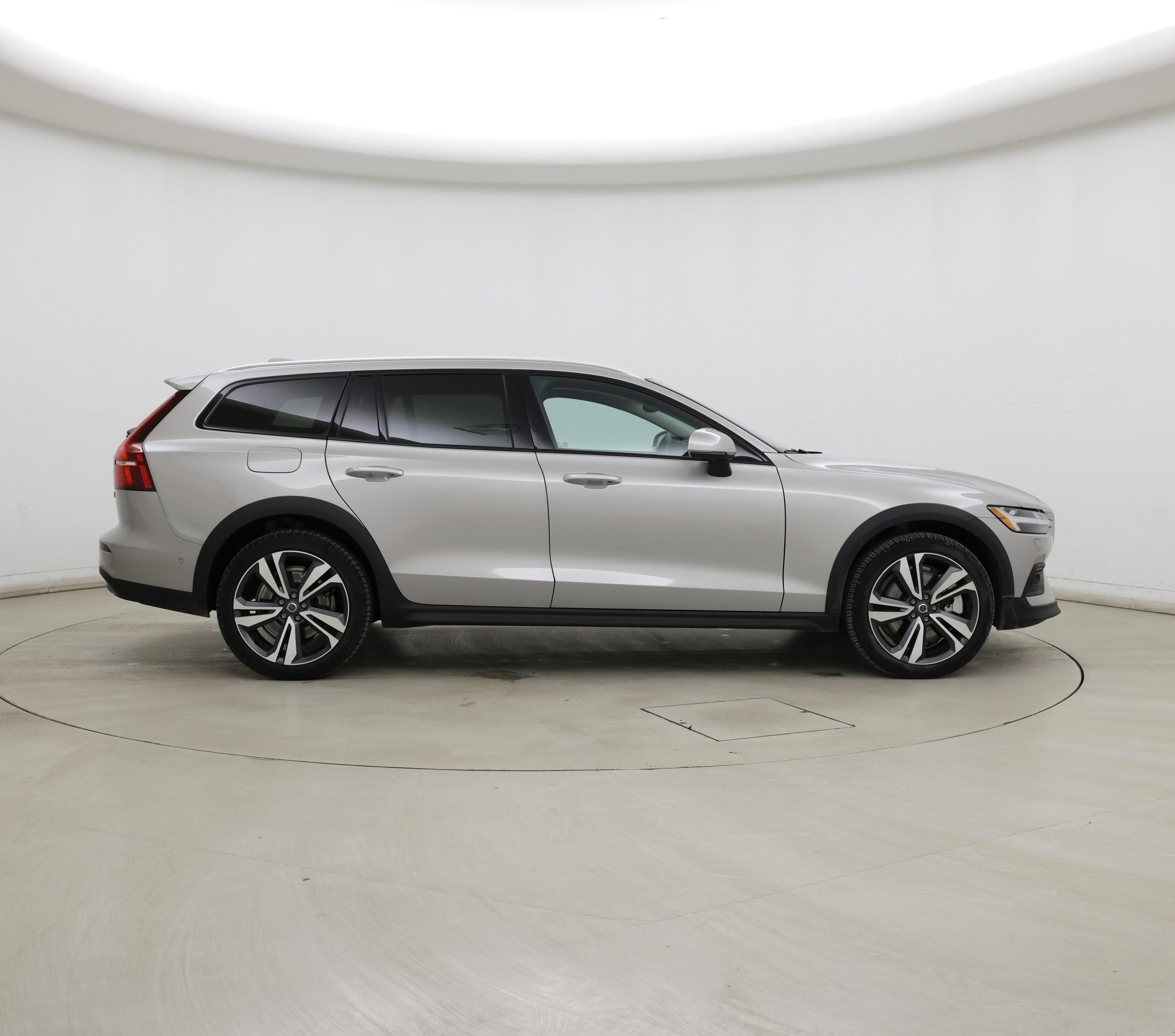 Thumbnail: 2025 Volvo S60 - 7