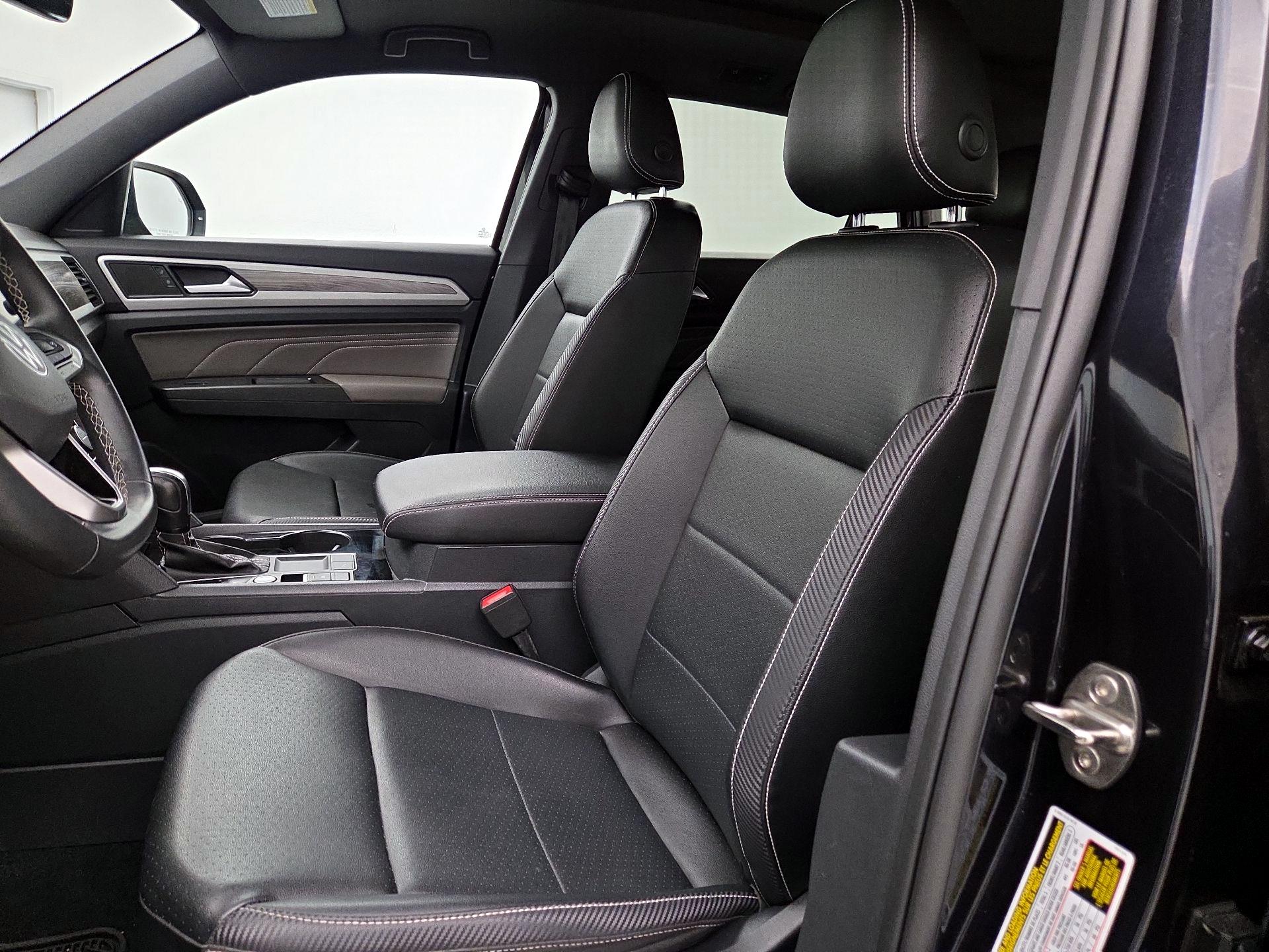 Thumbnail: 2022 Volkswagen Atlas - 11