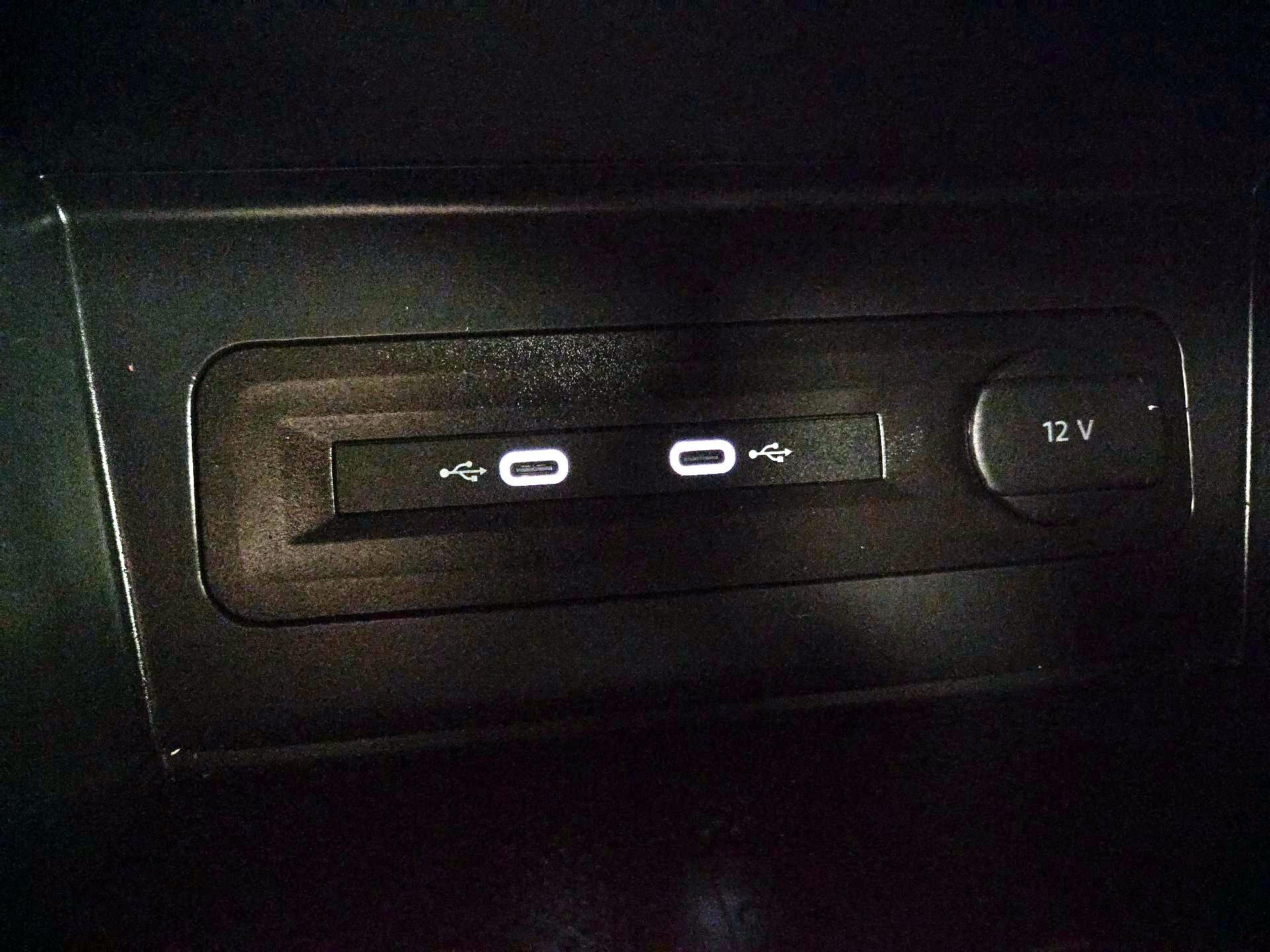 Thumbnail: 2022 Volkswagen Atlas - 18