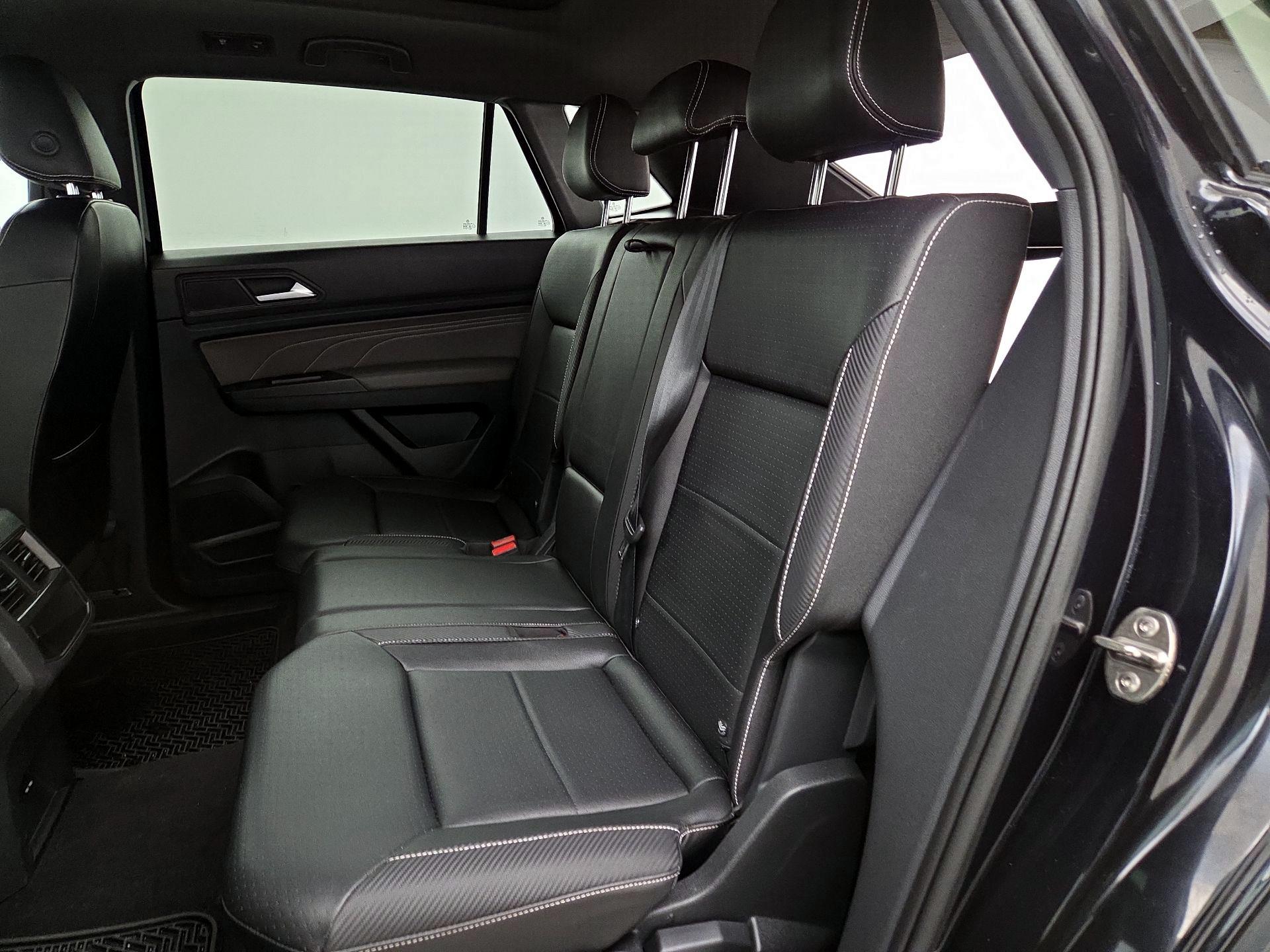 Thumbnail: 2022 Volkswagen Atlas - 20