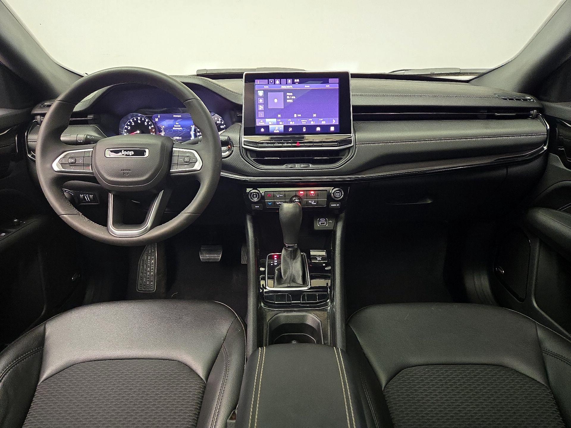 Thumbnail: 2022 Jeep Compass - 9