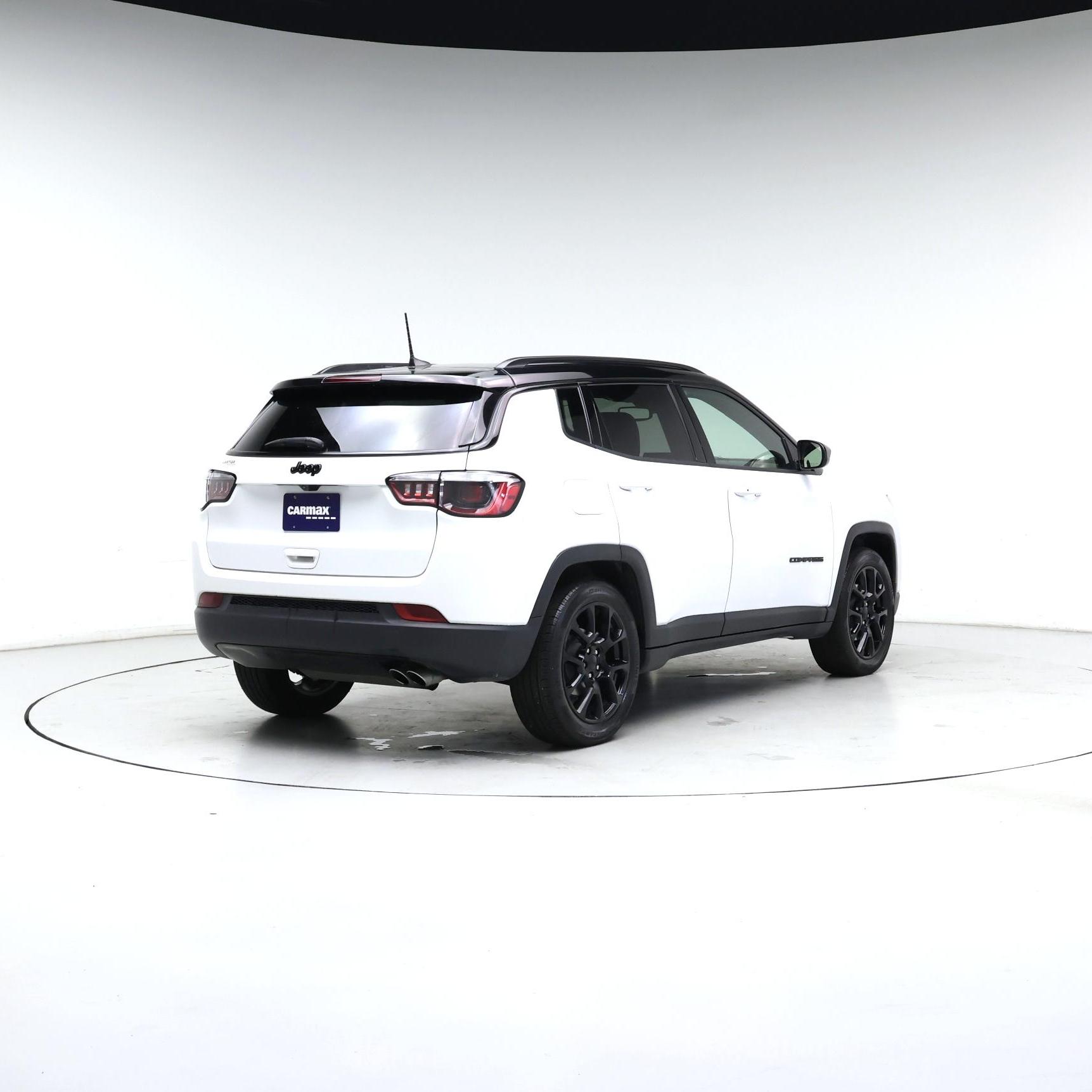 Thumbnail: 2022 Jeep Compass - 8