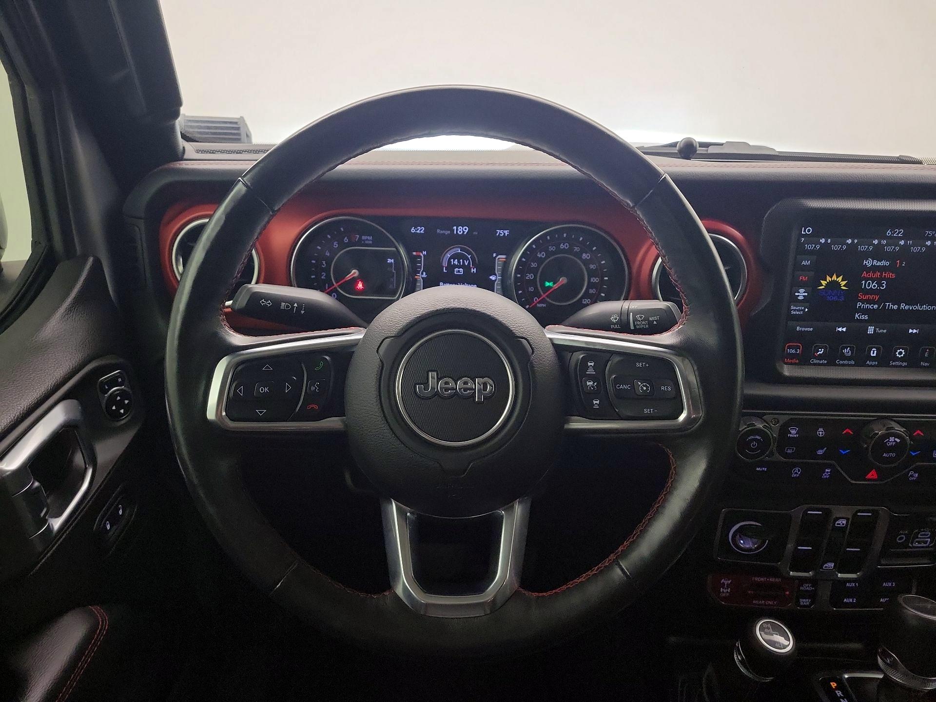 Thumbnail: 2020 Jeep Gladiator - 10