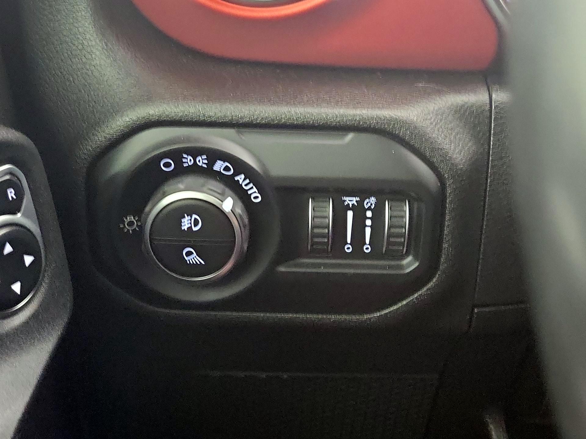 Thumbnail: 2020 Jeep Gladiator - 13