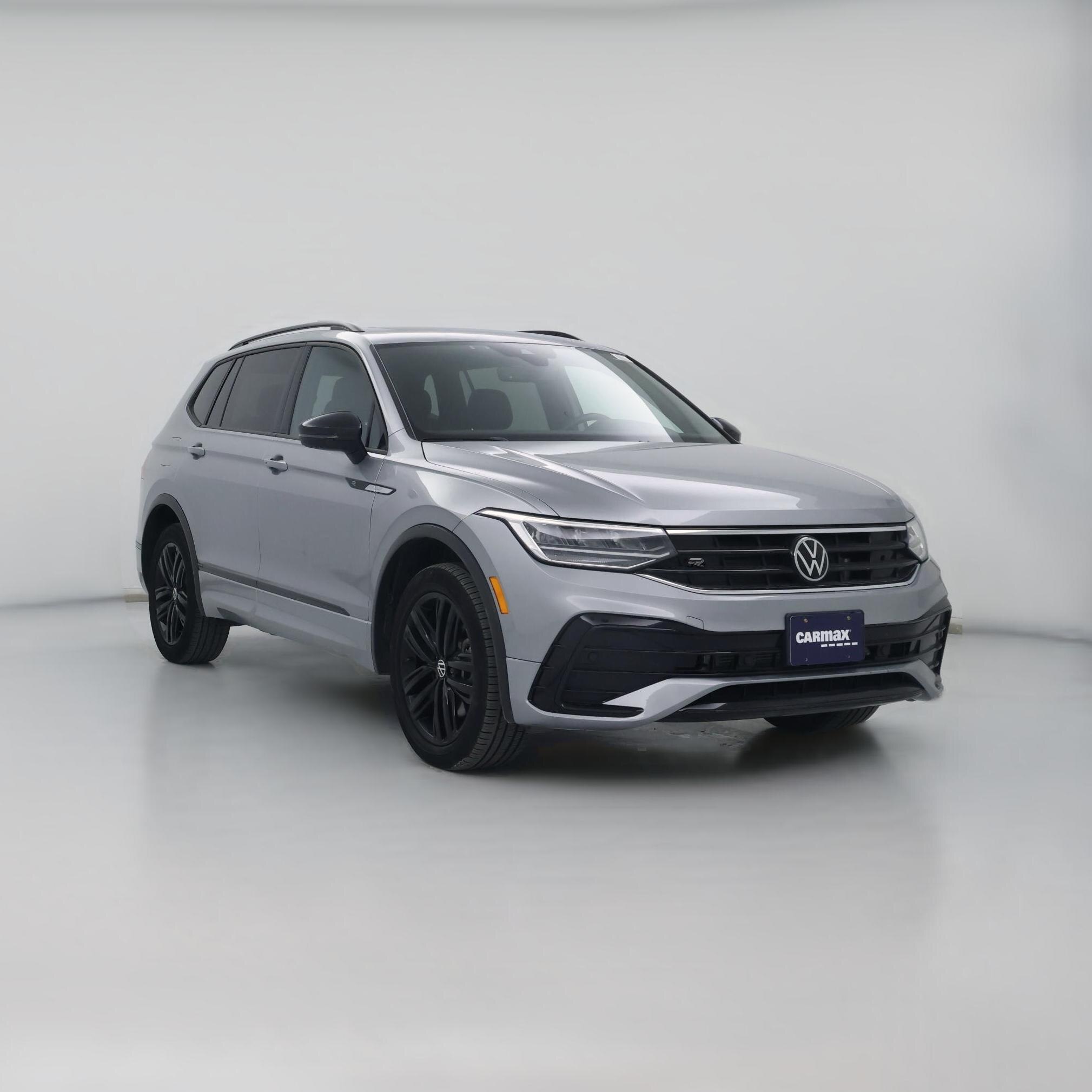 Thumbnail: 2022 Volkswagen Tiguan - 1