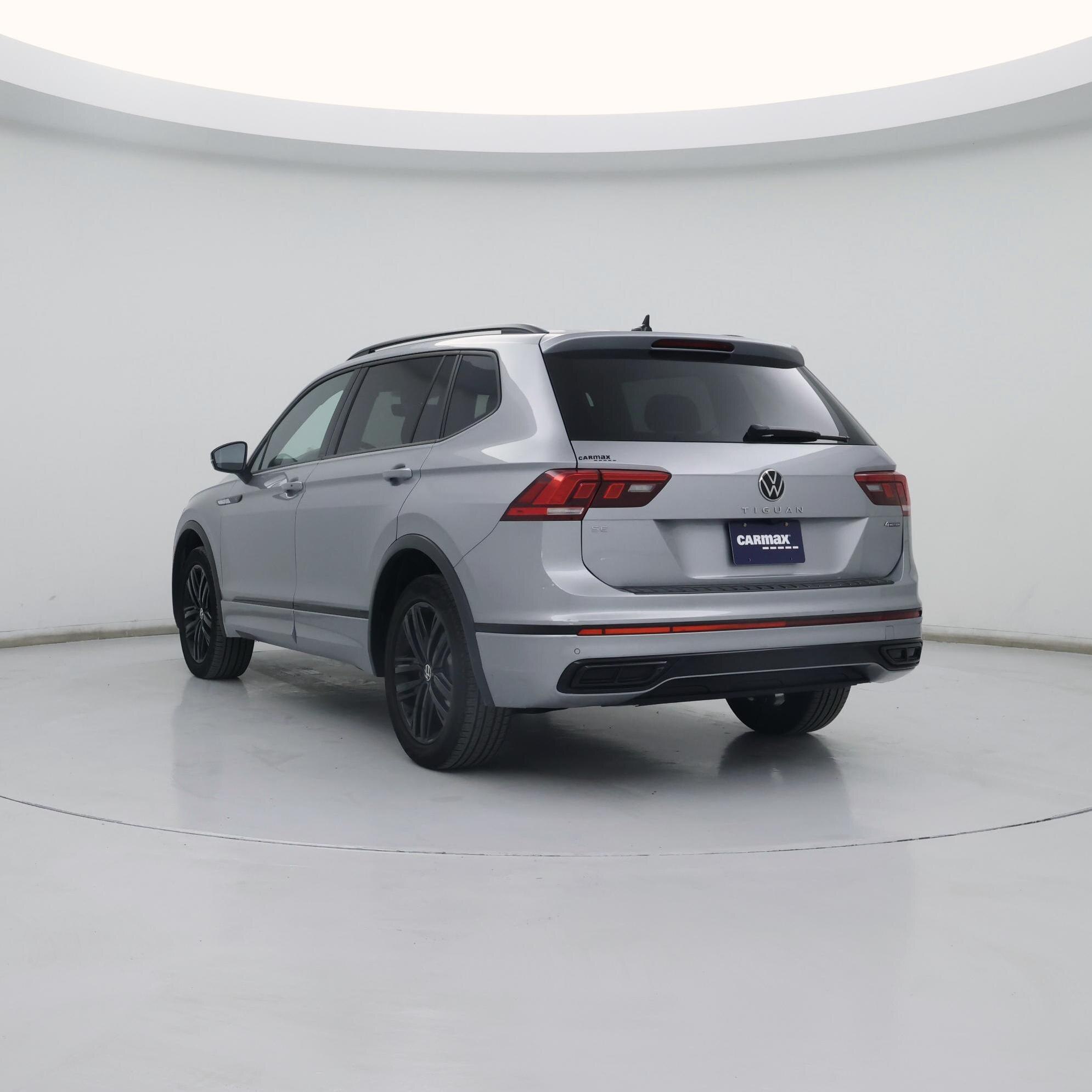 Thumbnail: 2022 Volkswagen Tiguan - 2